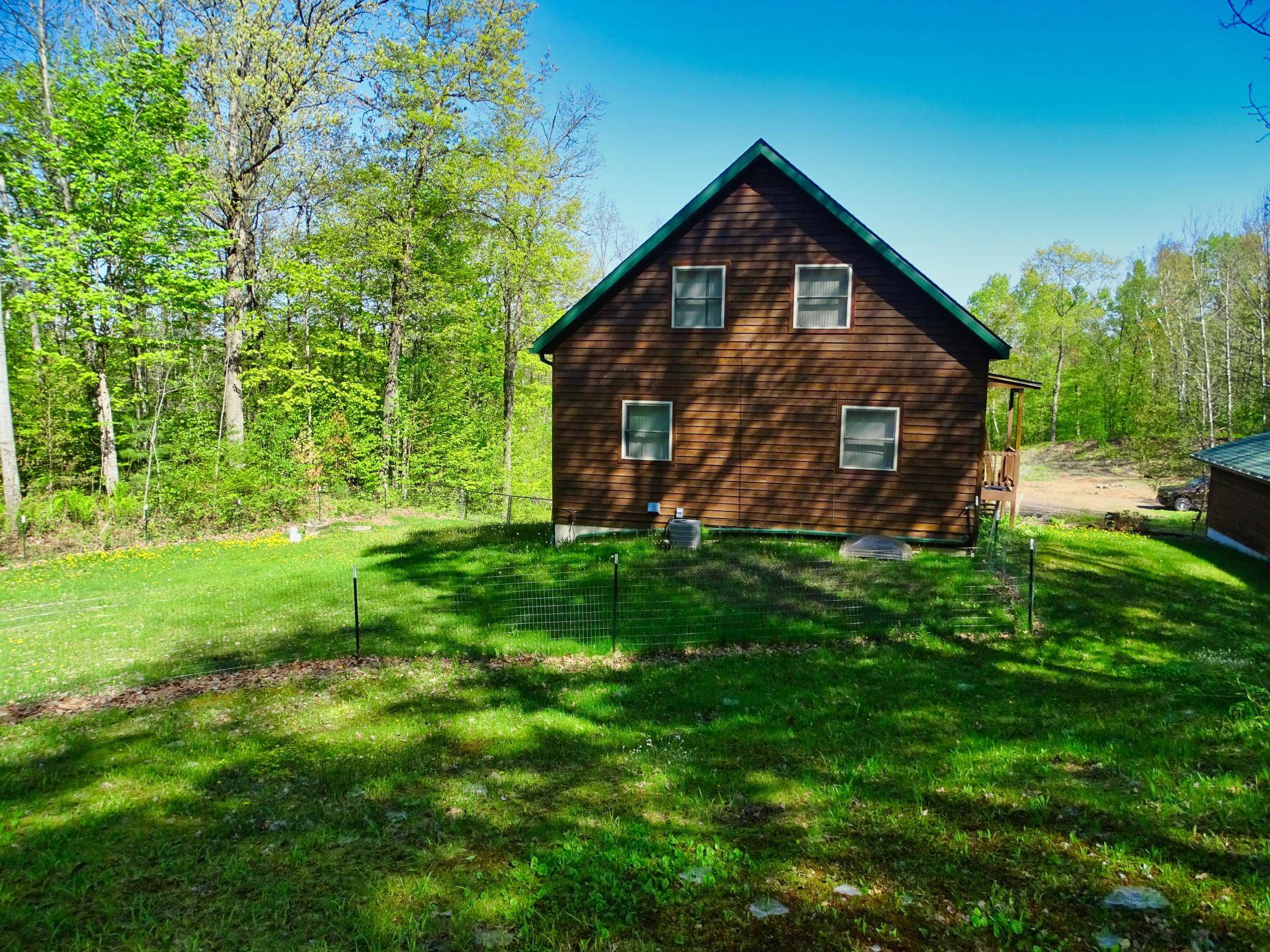 8920 Larson CT, Hayward, WI 54843