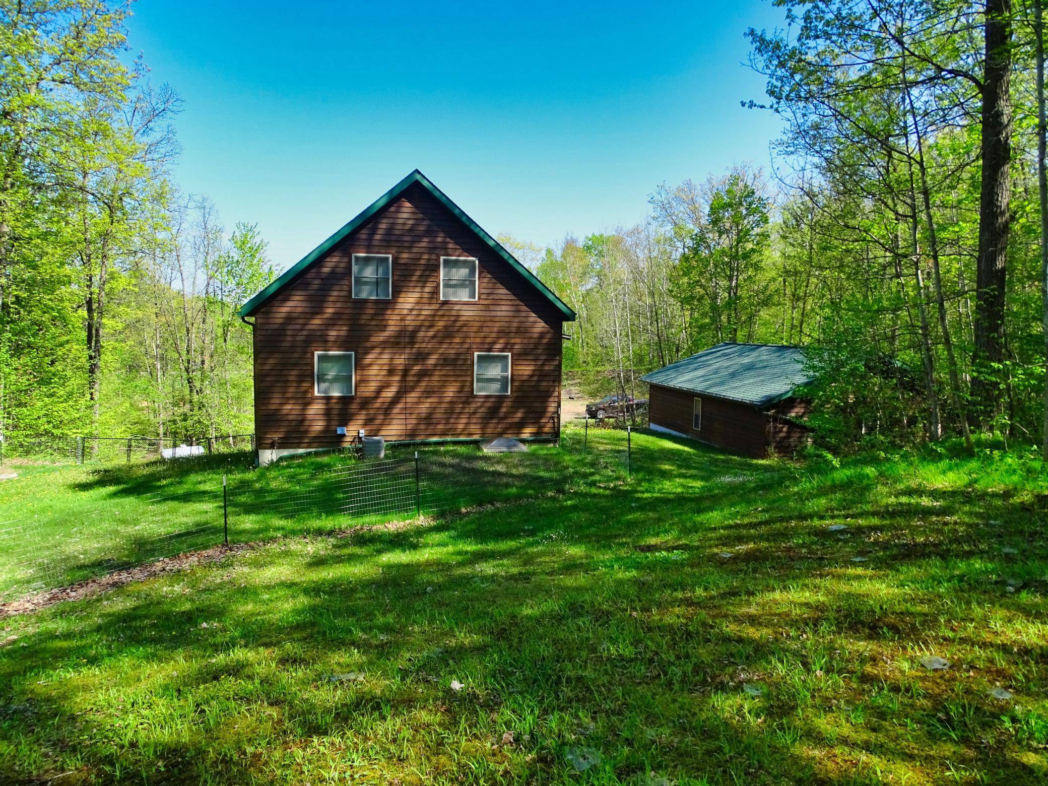 8920 Larson CT, Hayward, WI 54843