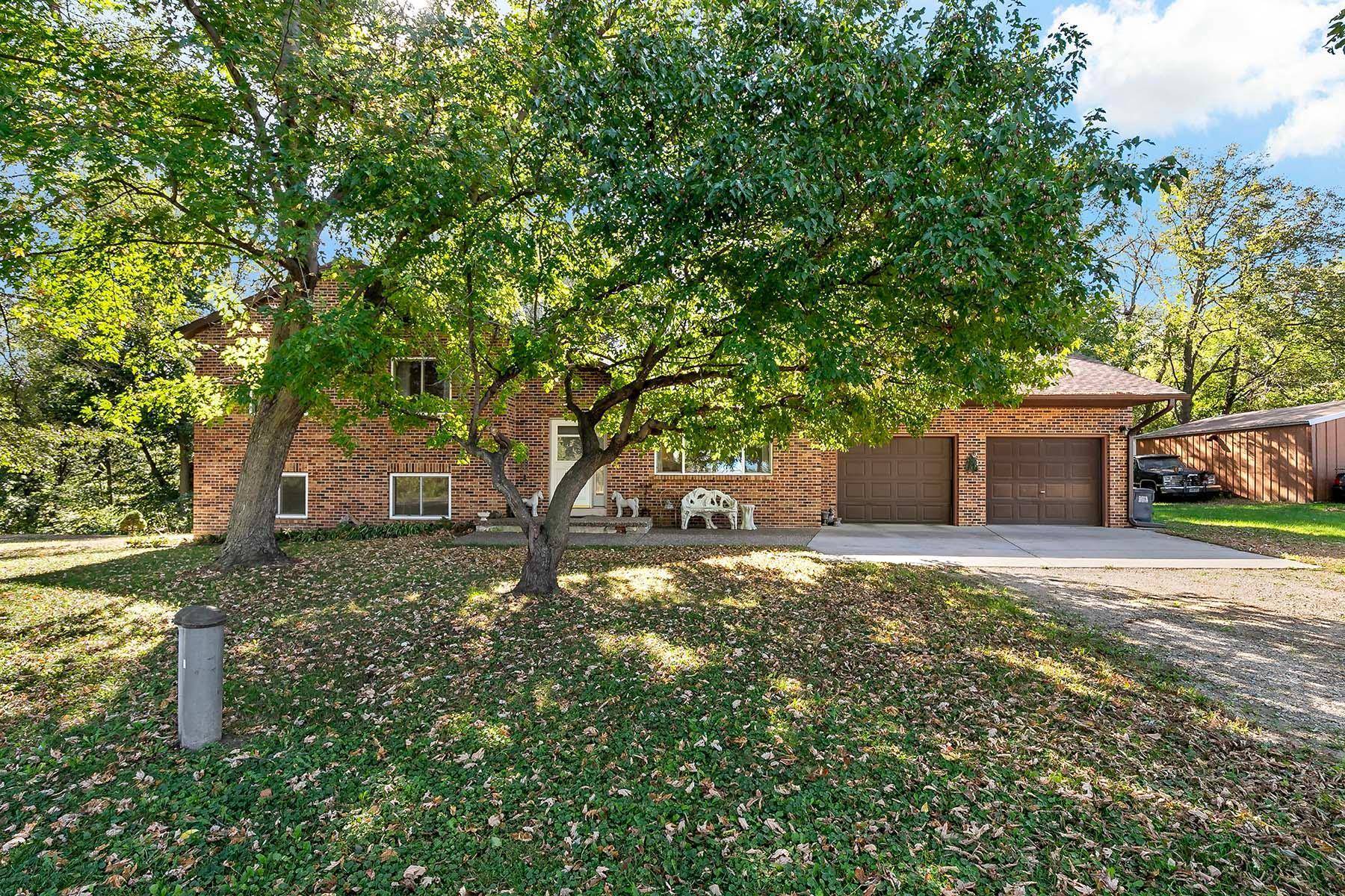 2130 198th ST W, Faribault, MN 55021