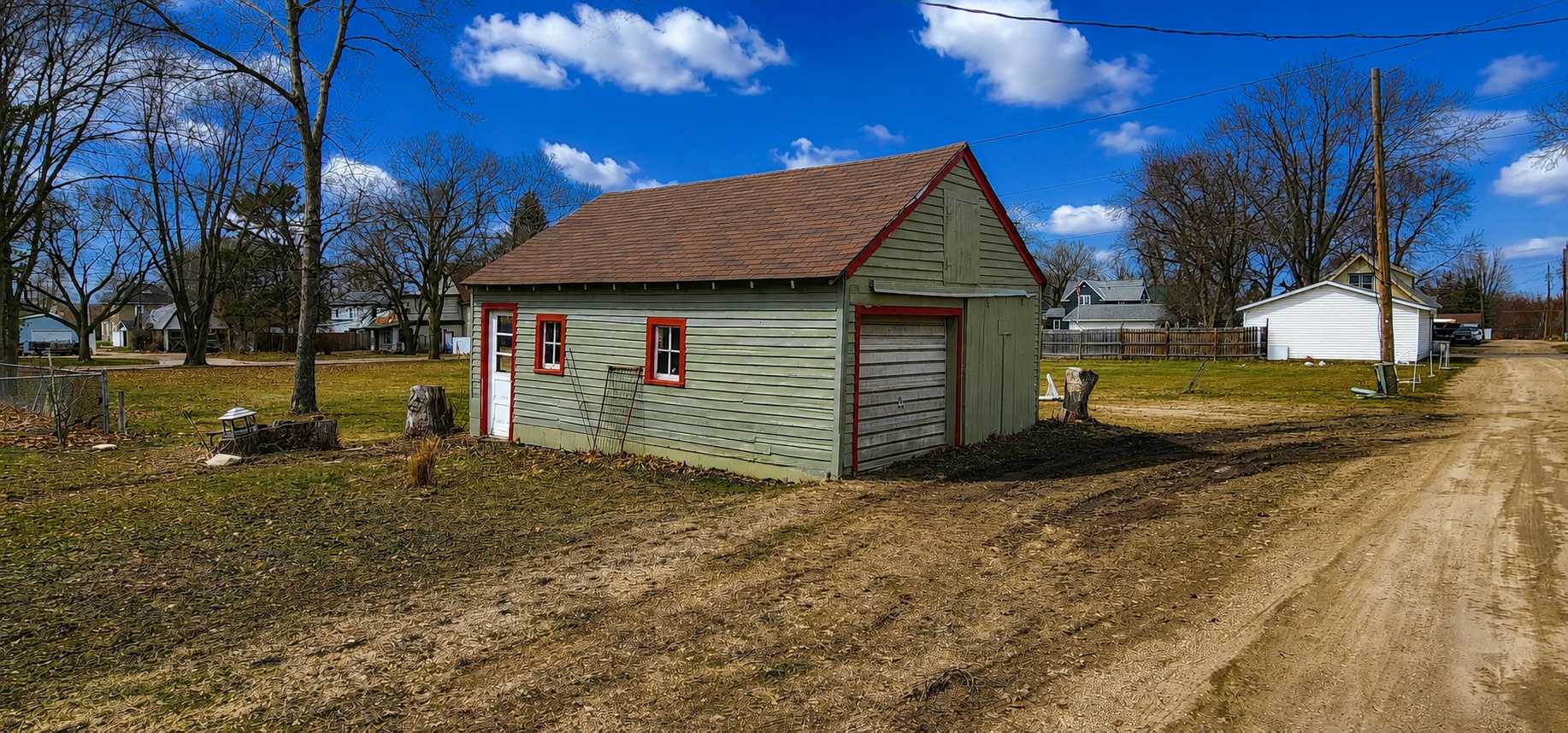 131 E Schlieman AVE, Appleton, MN 56208