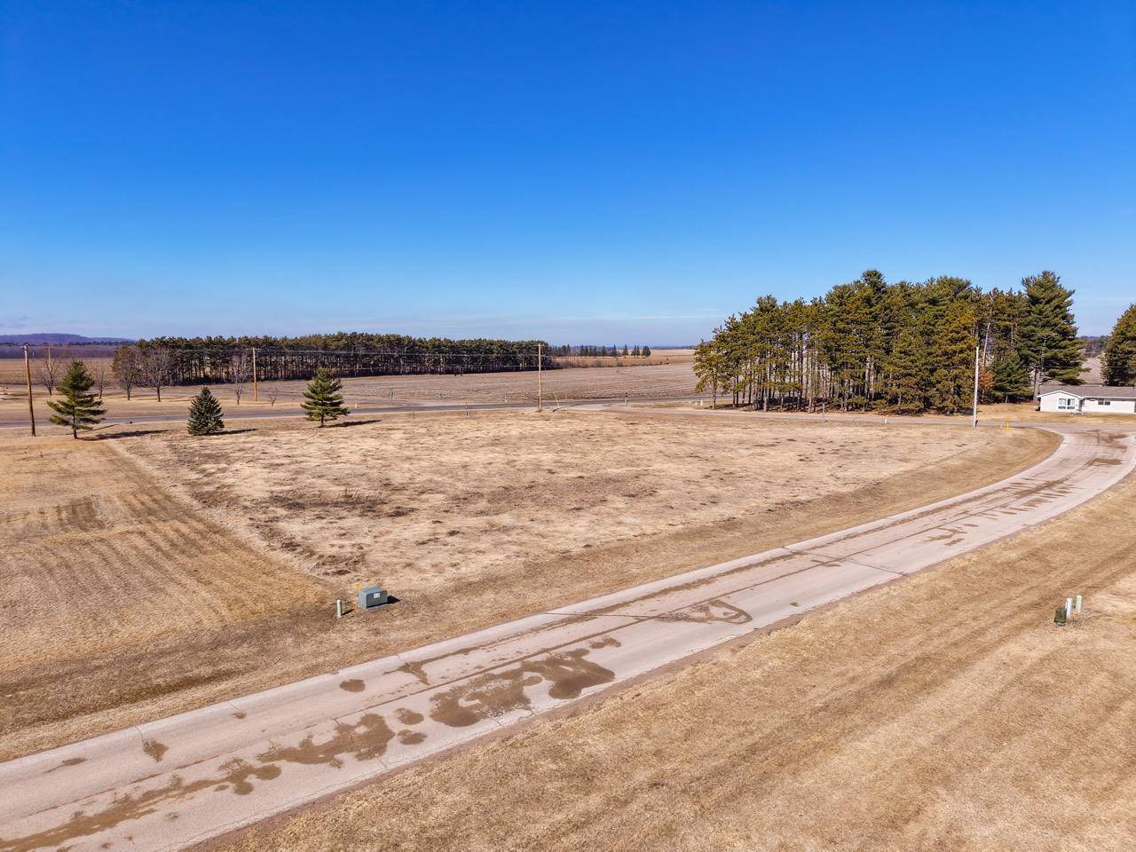 N6788 Pine Ridge LN, Durand, WI 54736