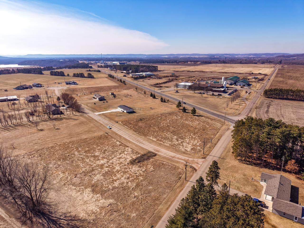 N6788 Pine Ridge LN, Durand, WI 54736