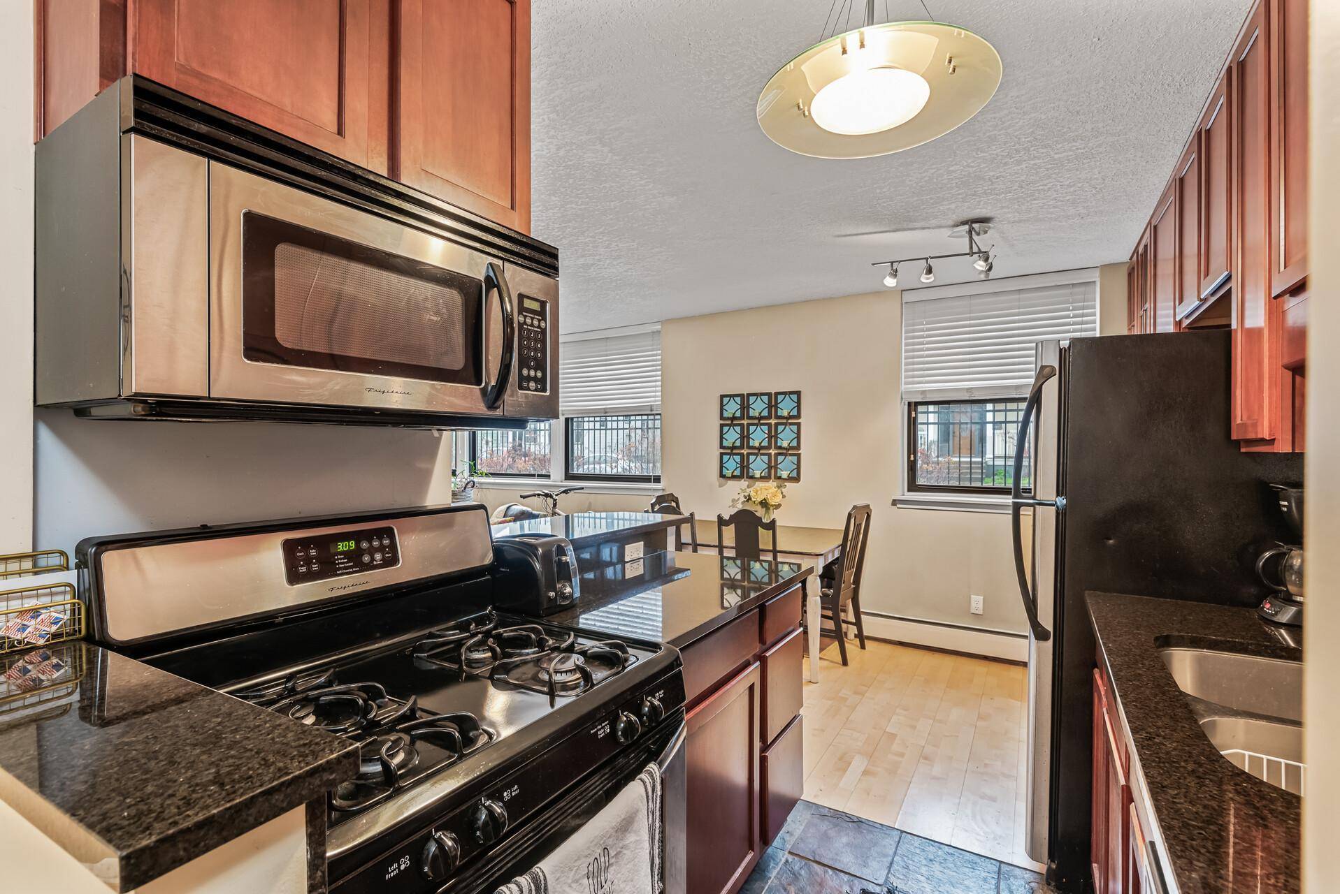 3019 Bryant AVE S #6, Minneapolis, MN 55408
