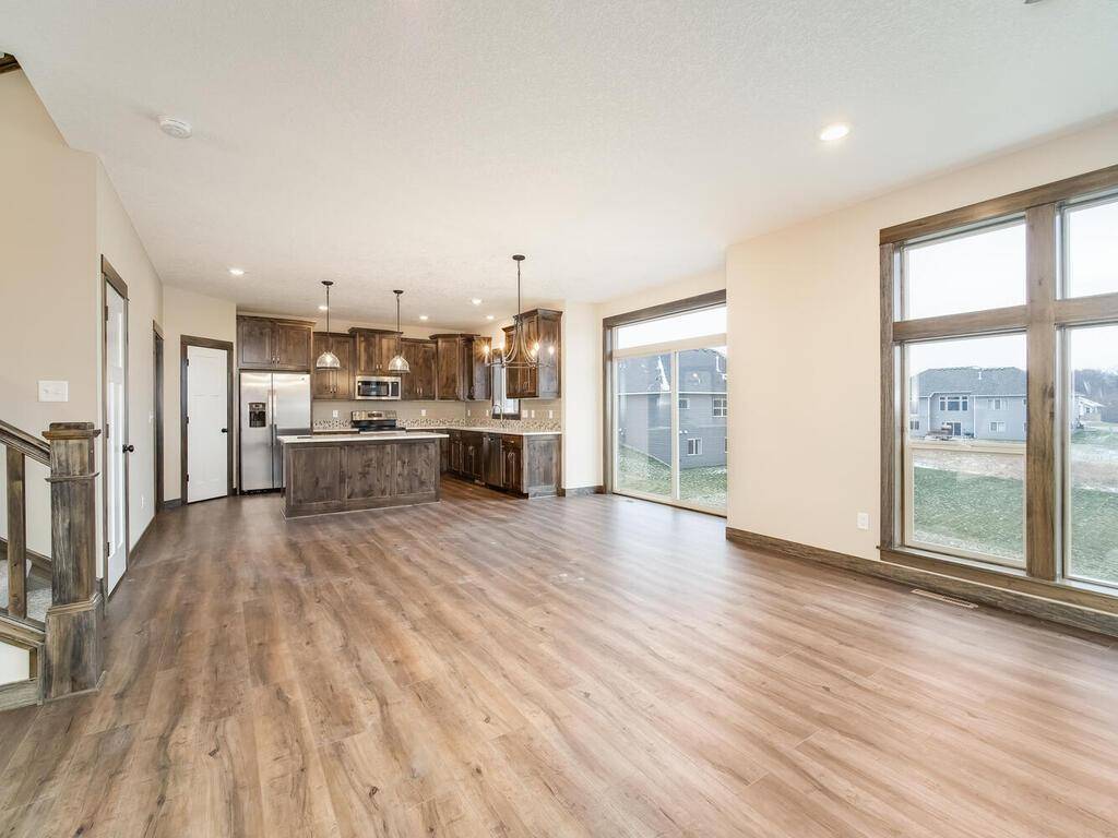 1135 168th AVE NW, Andover, MN 55304