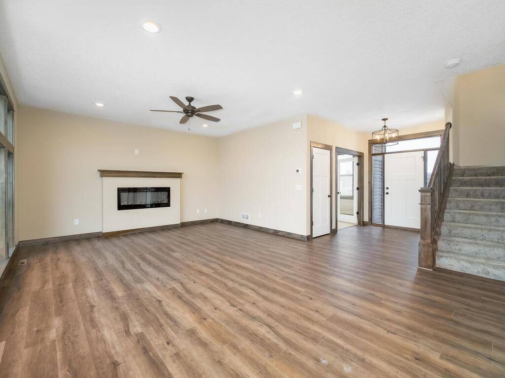 1135 168th AVE NW, Andover, MN 55304