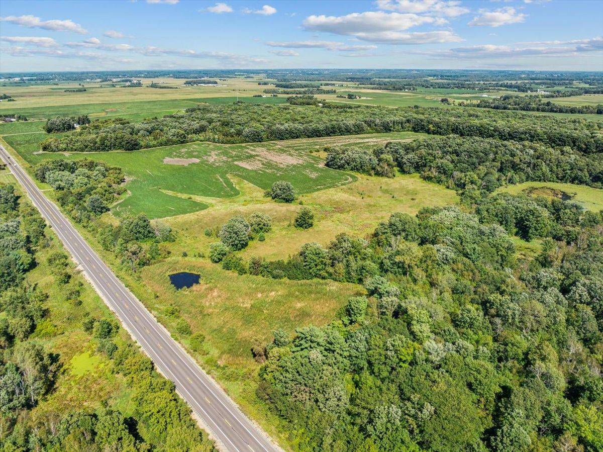 2389 US Highway 63, Clear Lake, WI 54005