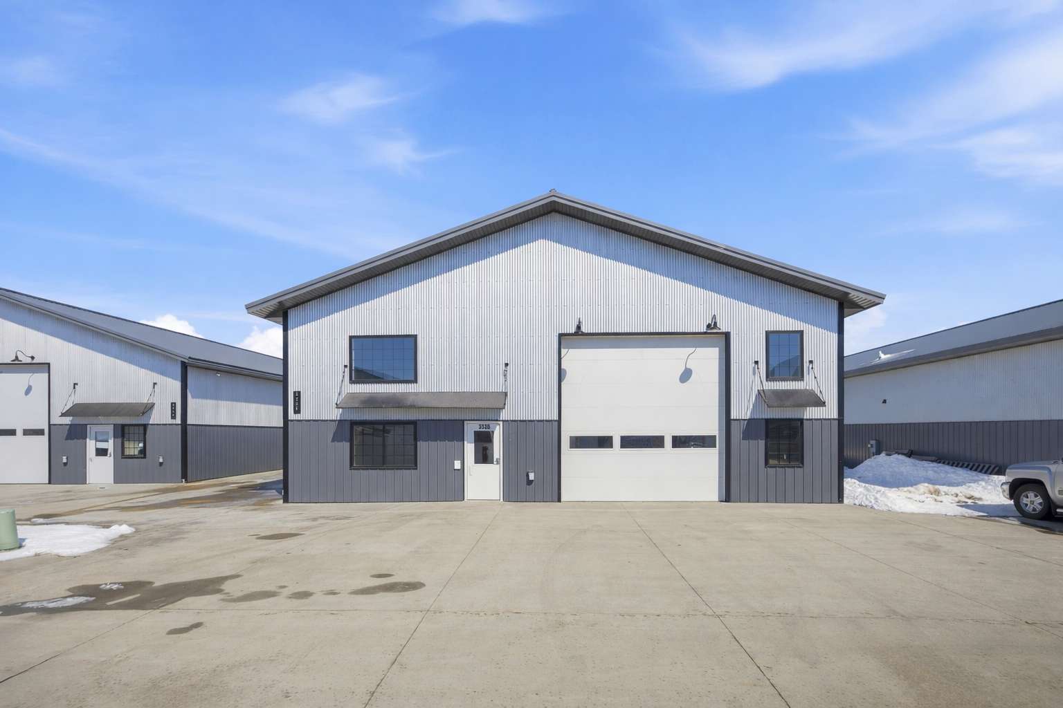 3320 39th ST S, Fargo, ND 58104