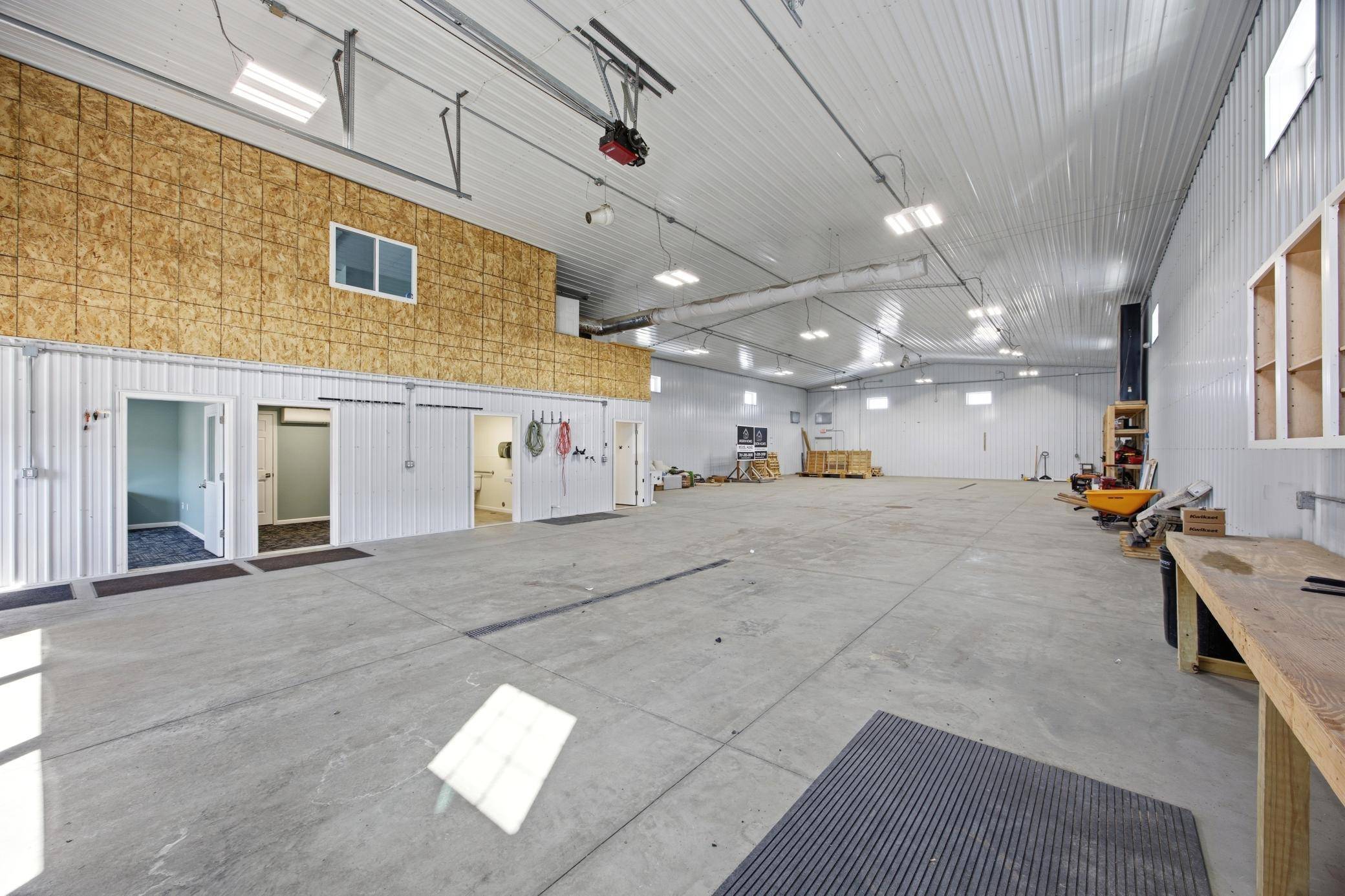 3320 39th ST S, Fargo, ND 58104