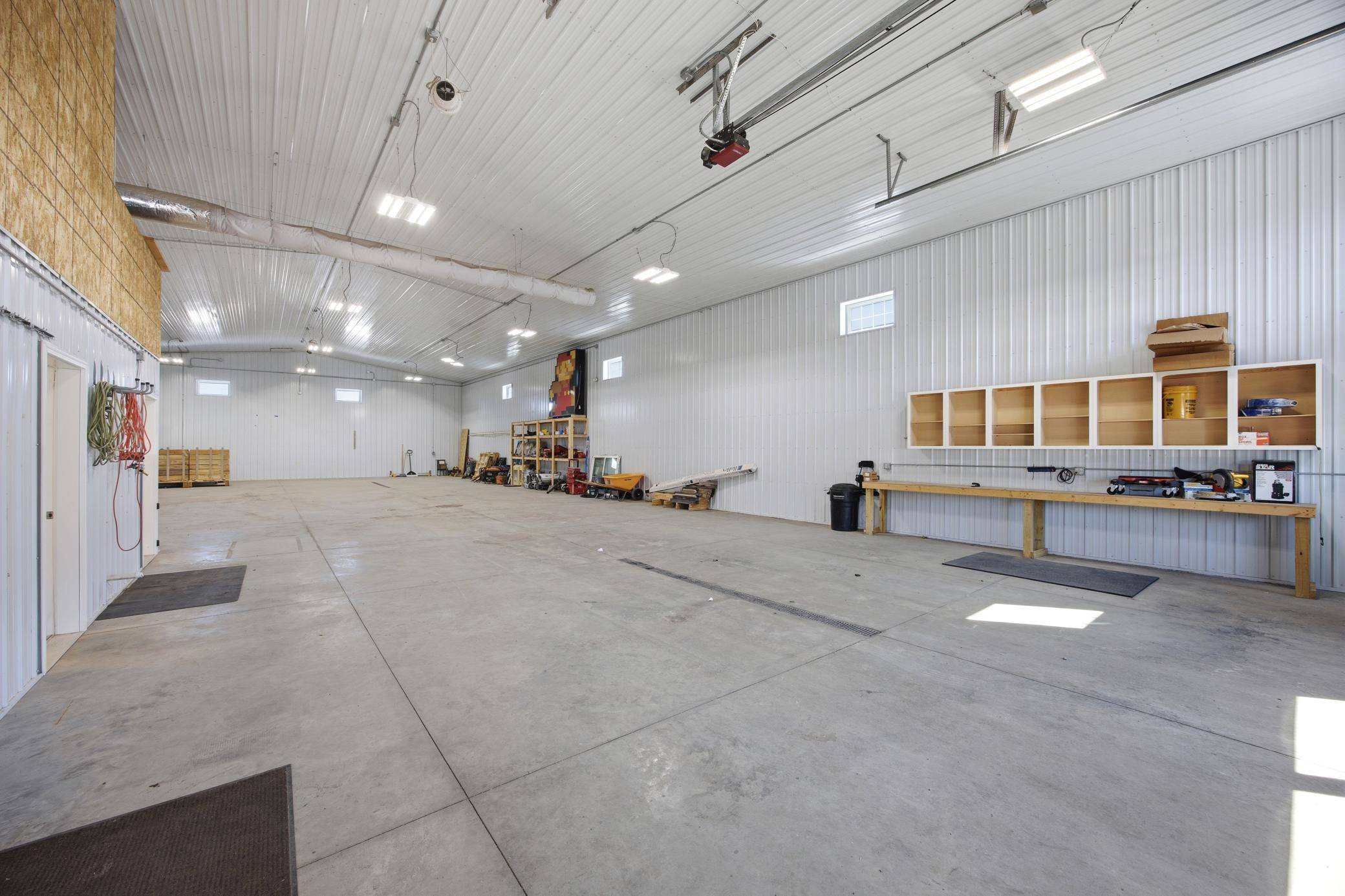 3320 39th ST S, Fargo, ND 58104