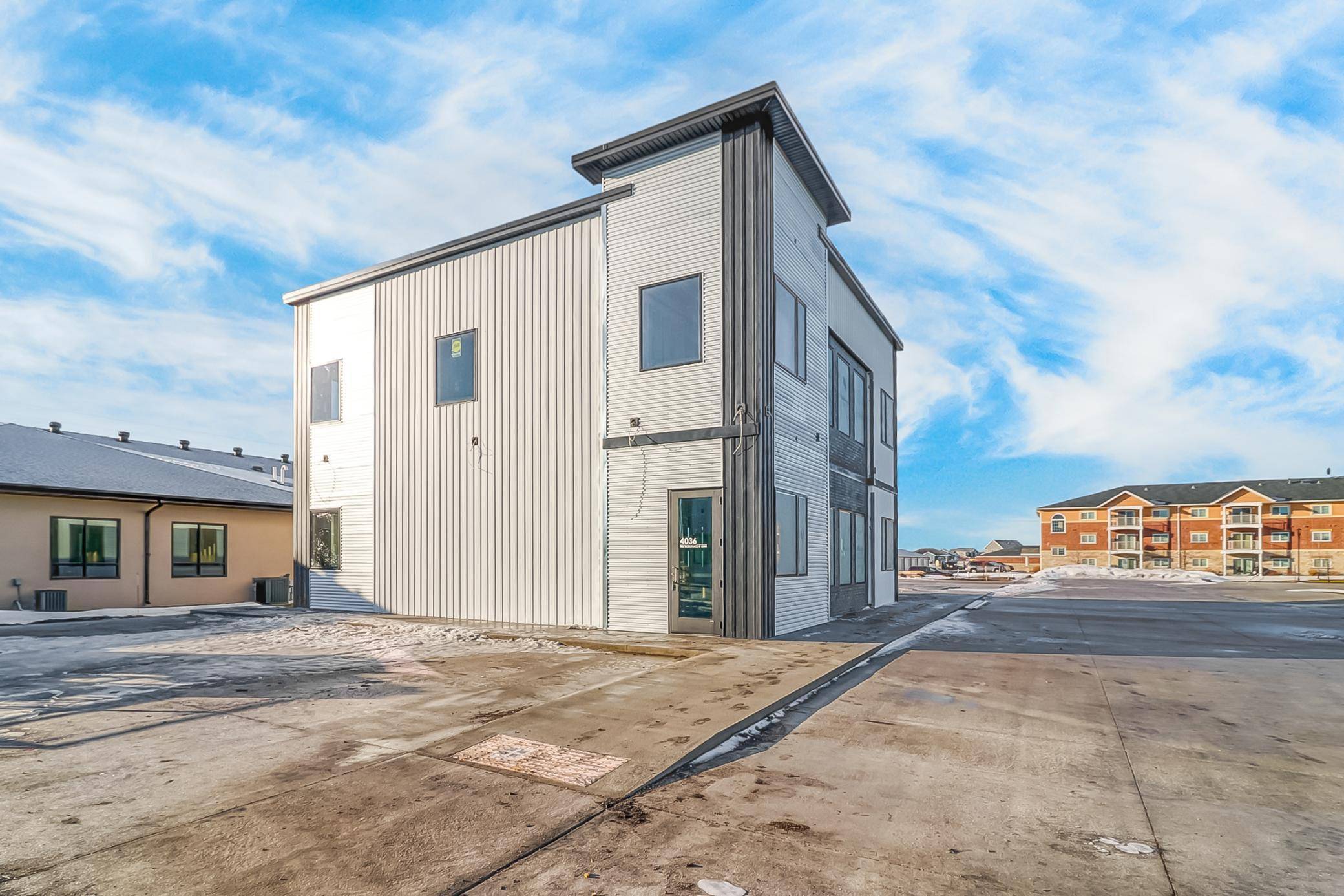 4132 53rd AVE S, Fargo, ND 58104