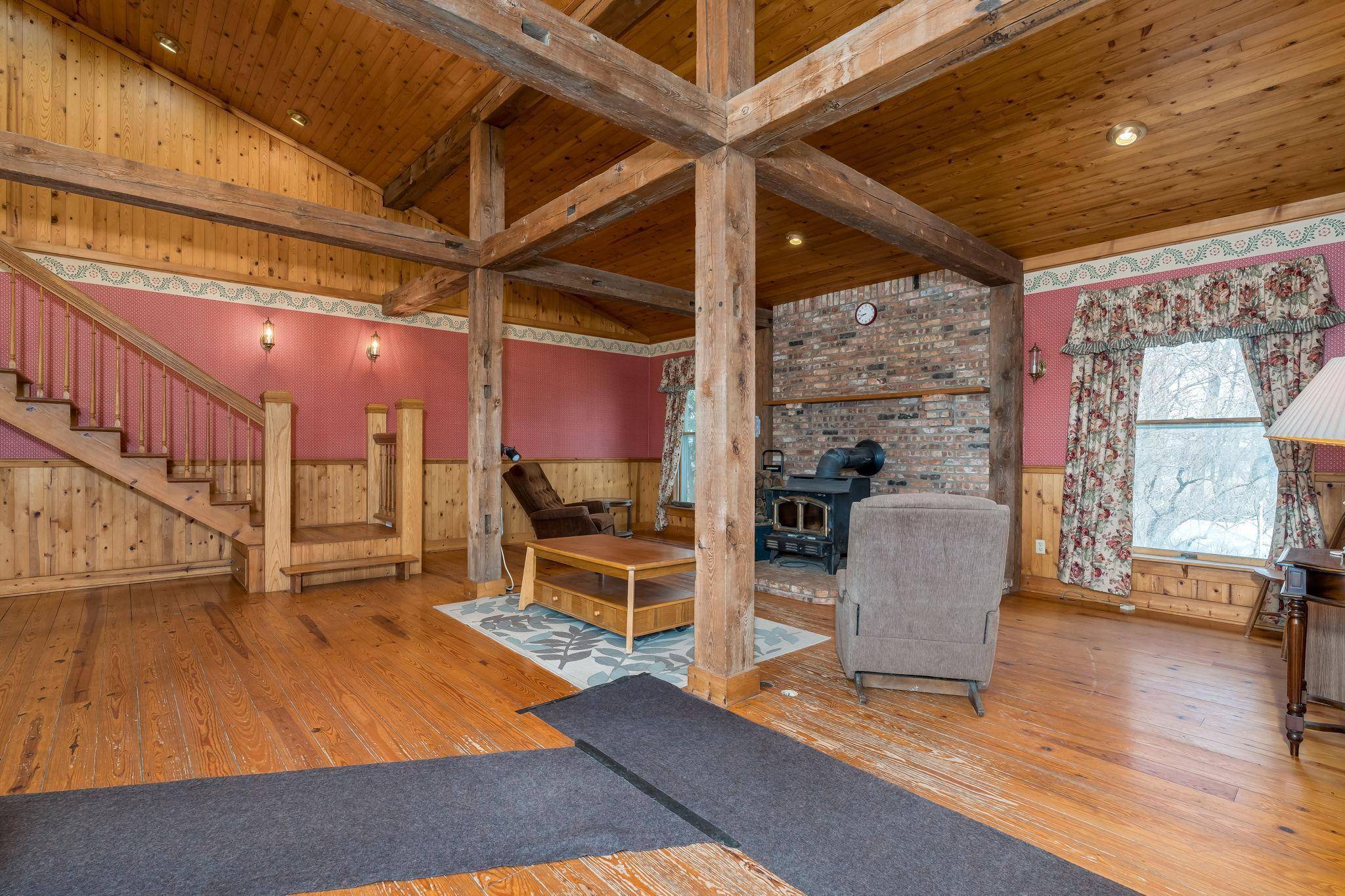 5822 500th AVE, Bricelyn, MN 56014