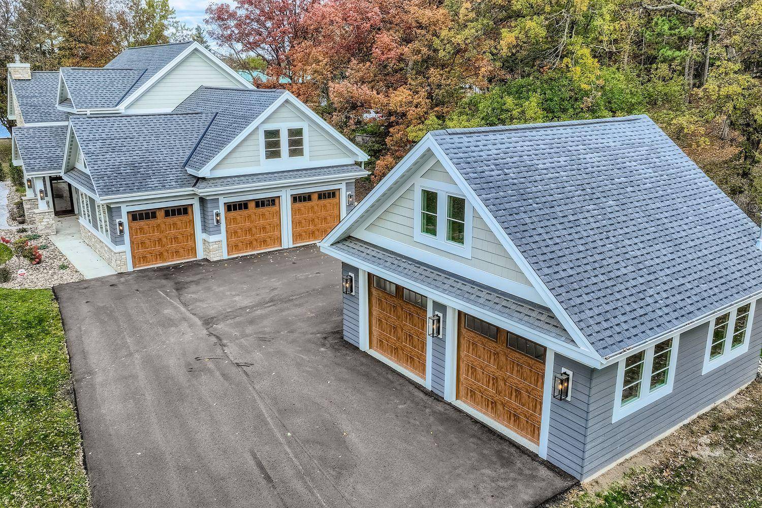 294 Cove RD, Hudson, WI 54016