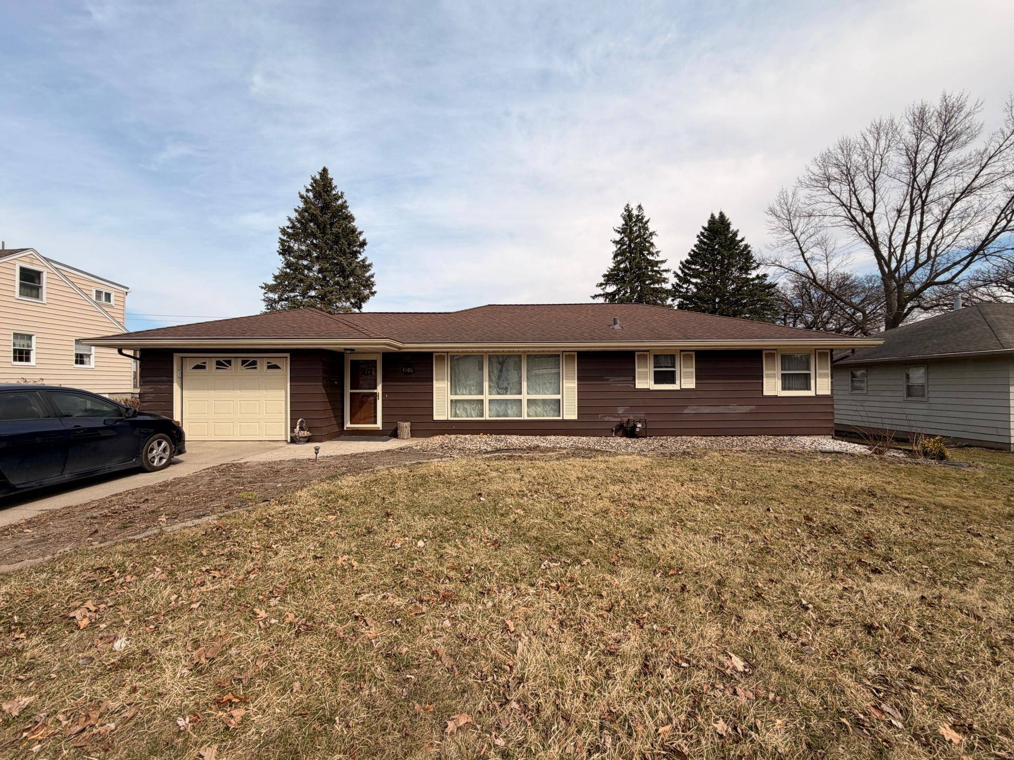 1306 Marie AVE, Albert Lea, MN 56007