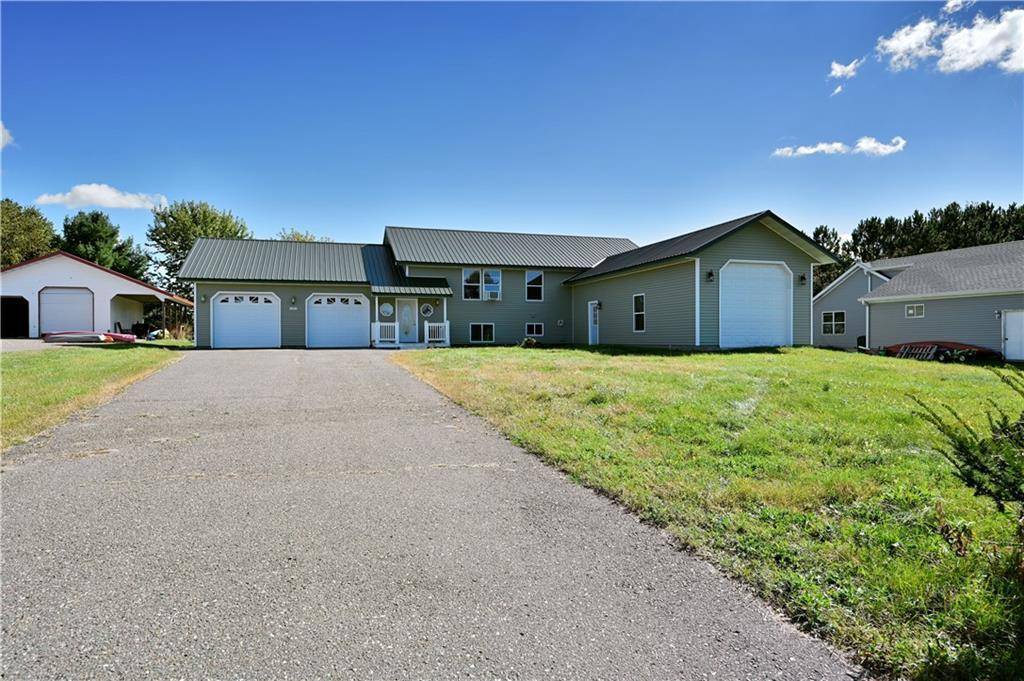 111 Reinhart DR, Shell Lake, WI 54871