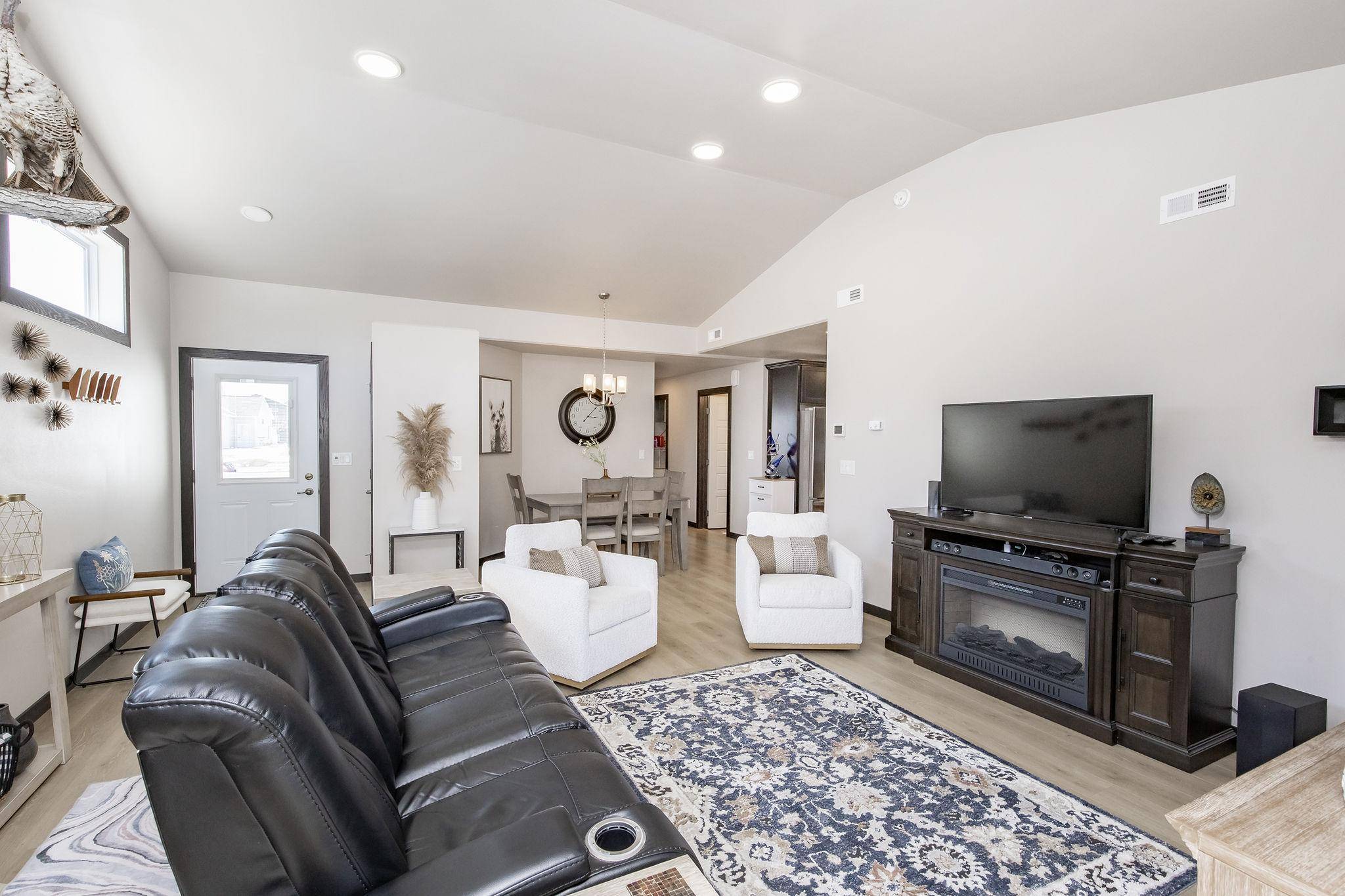 3720 34th ST S, Moorhead, MN 56560