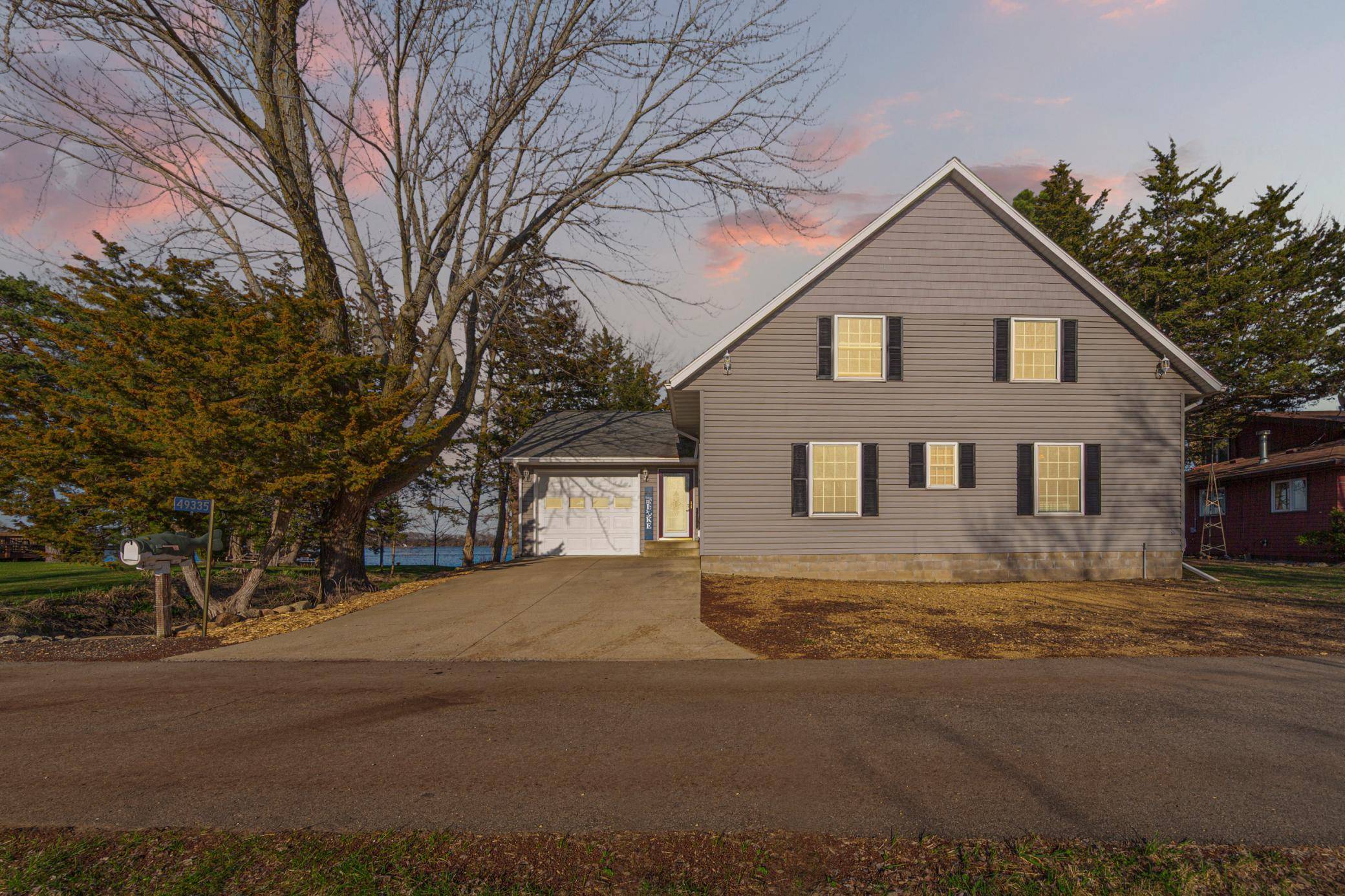 49335 Sportsmans LN, Waterville, MN 56096