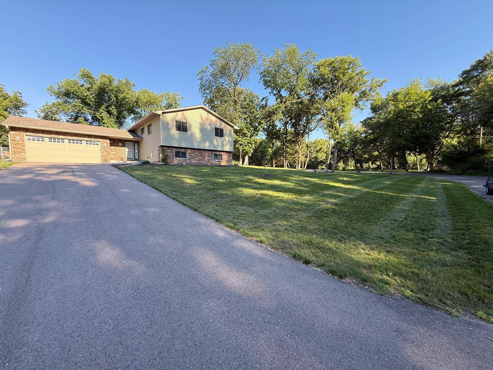 11660 Lehigh AVE S, Hastings, MN 55033