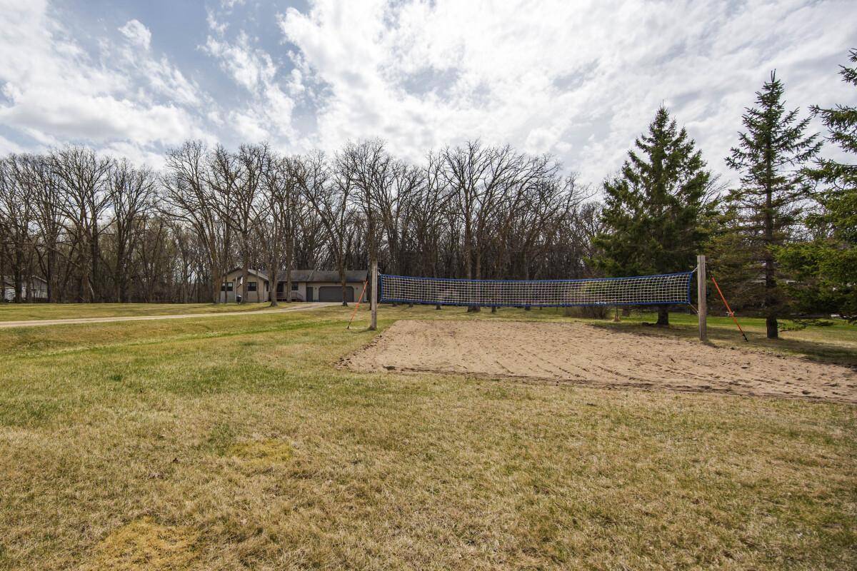 40142 244th ST, Battle Lake, MN 56515