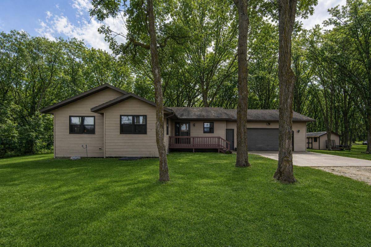 40142 244th ST, Battle Lake, MN 56515