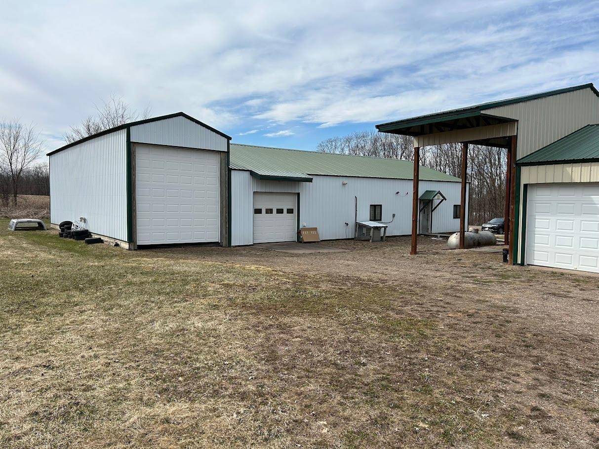 1085 13th AVE, Barron, WI 54812