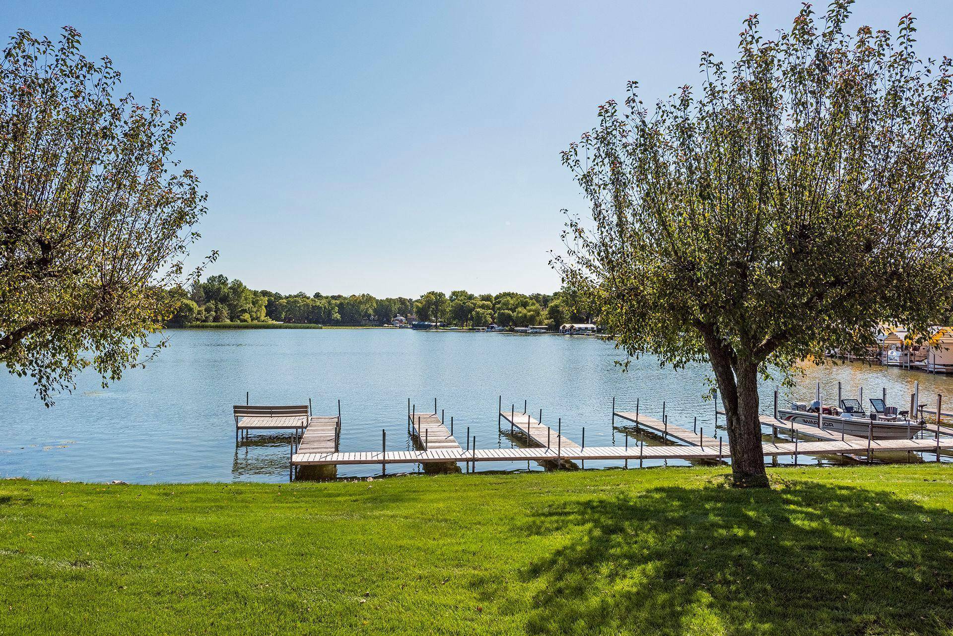 5430 Three Points BLVD #132, Mound, MN 55364