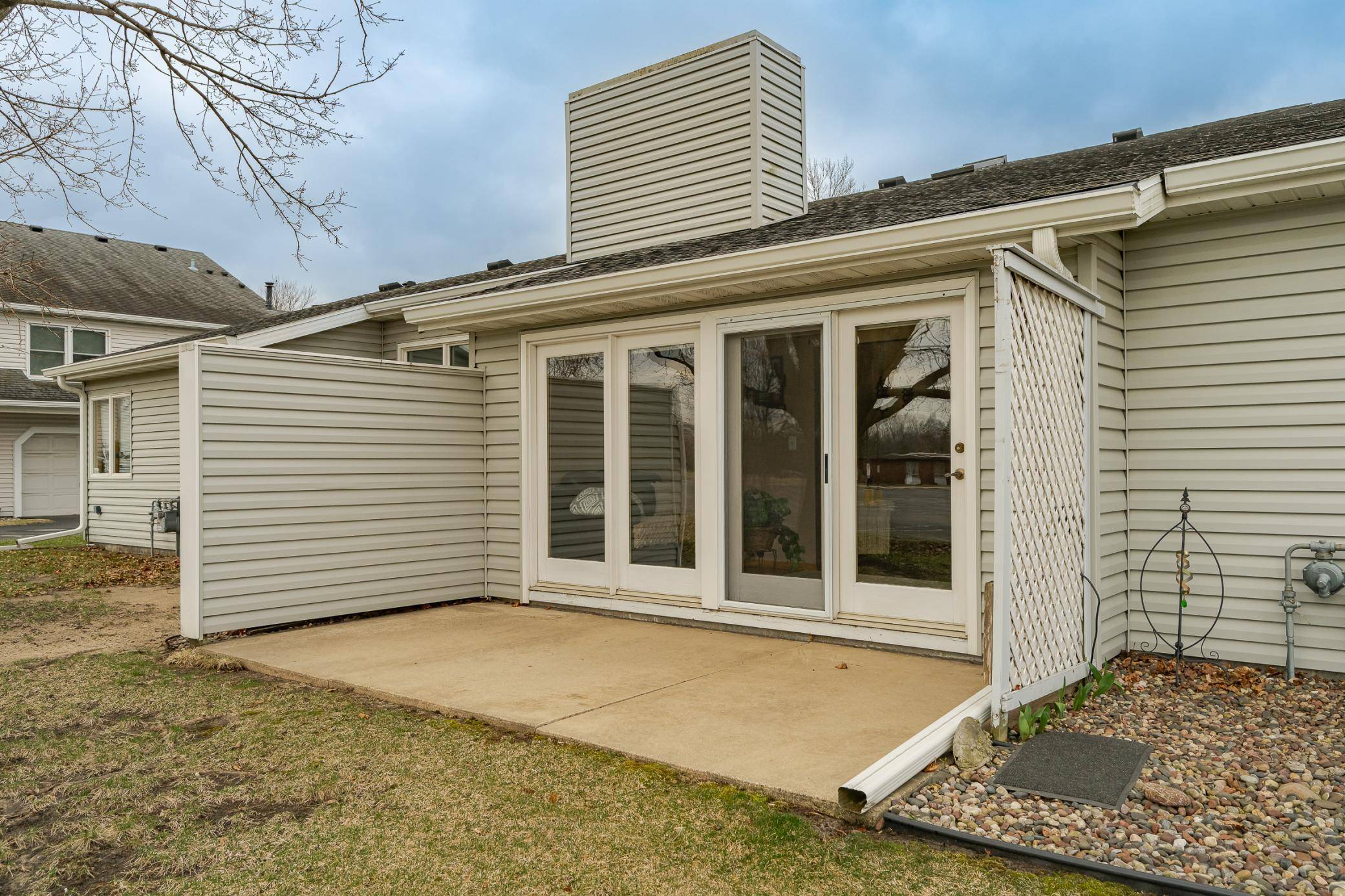1604 10th AVE SE, Rochester, MN 55904