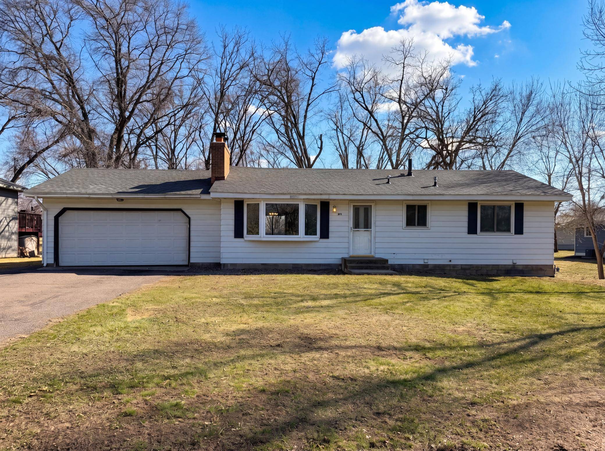 354 111th AVE NW, Coon Rapids, MN 55448