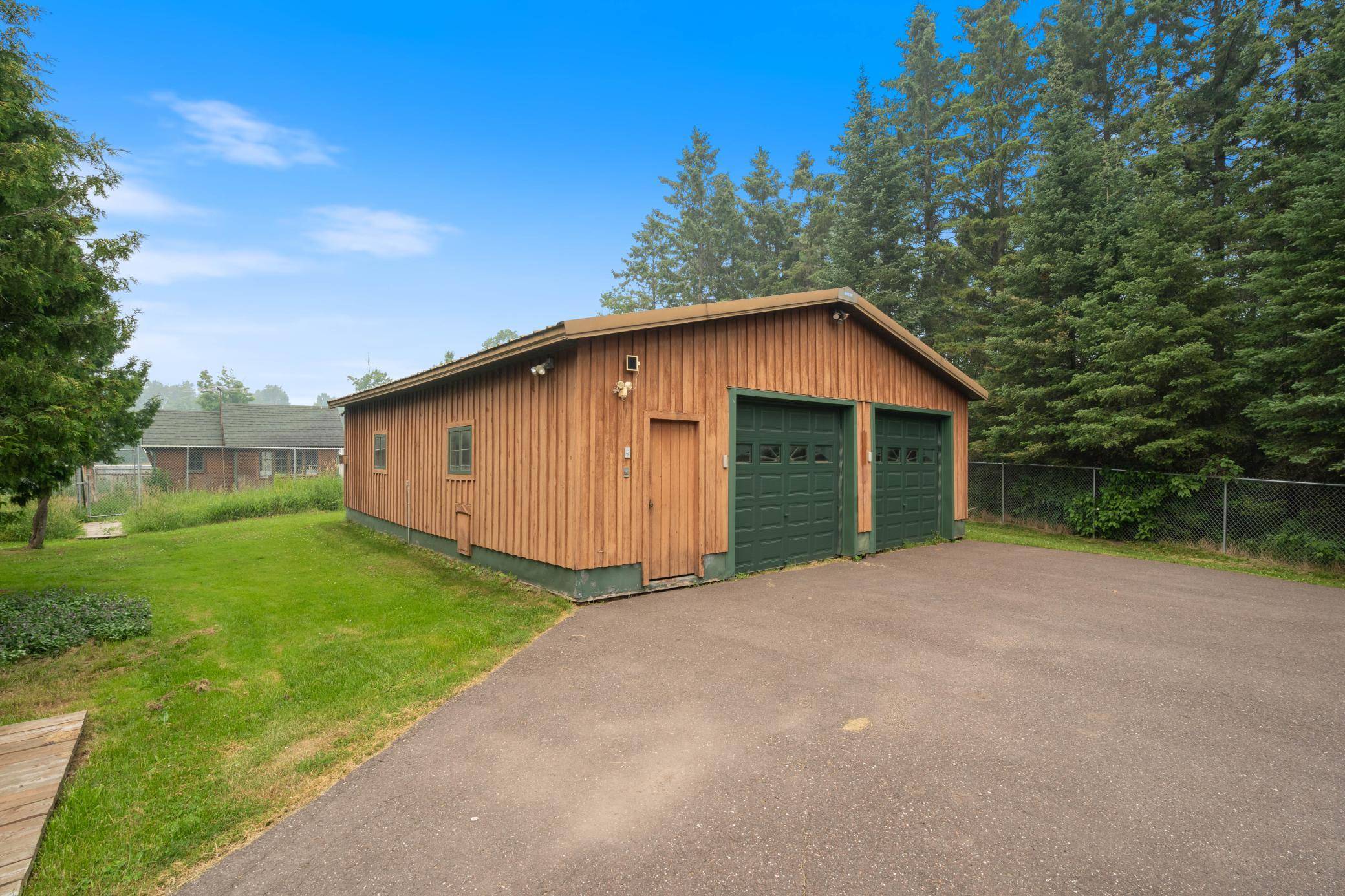 3521 Fire TRL, Eveleth, MN 55734