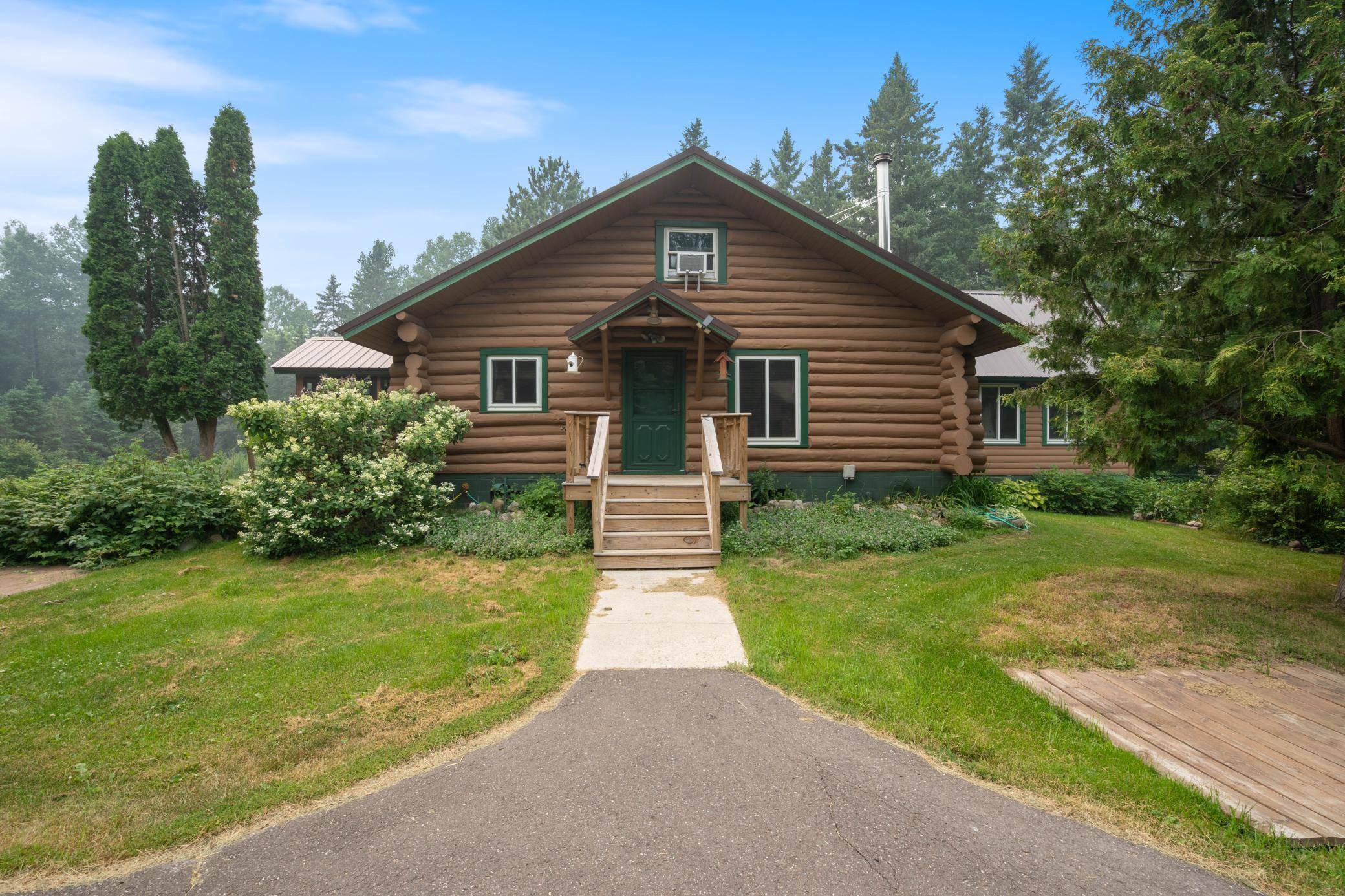 3521 Fire TRL, Eveleth, MN 55734