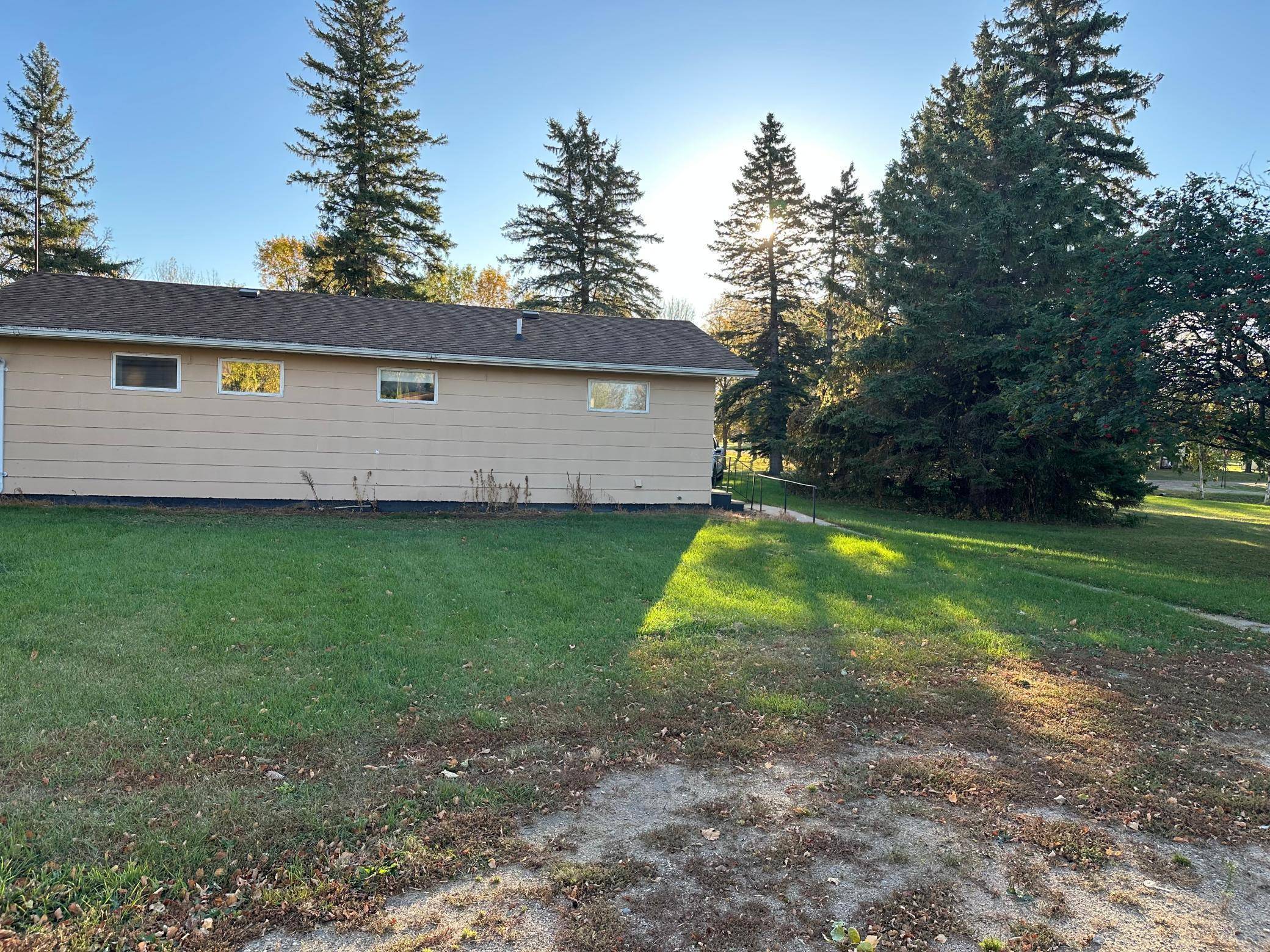 1411 2nd ST, Waubun, MN 56589
