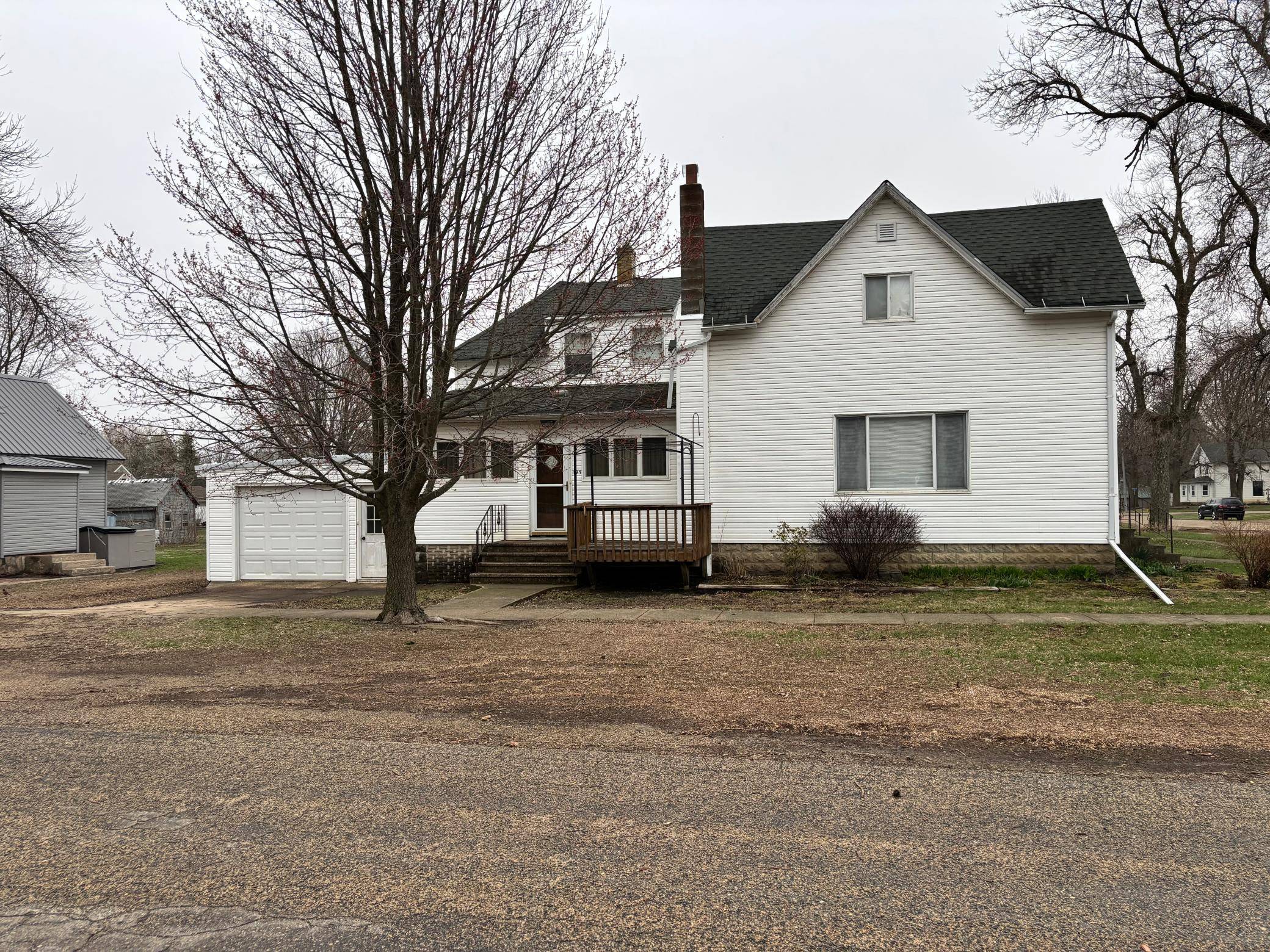 195 S Monroe ST, Thompson, IA 50478