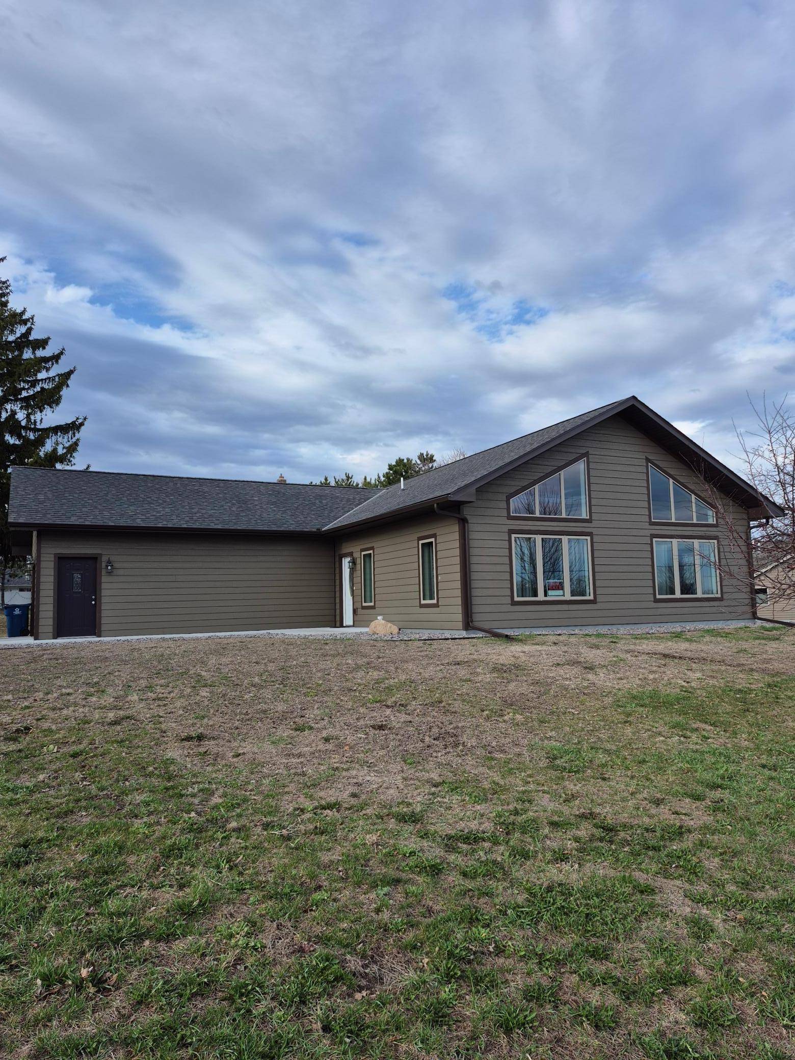 1000 10th AVE NE, Sauk Rapids, MN 56379