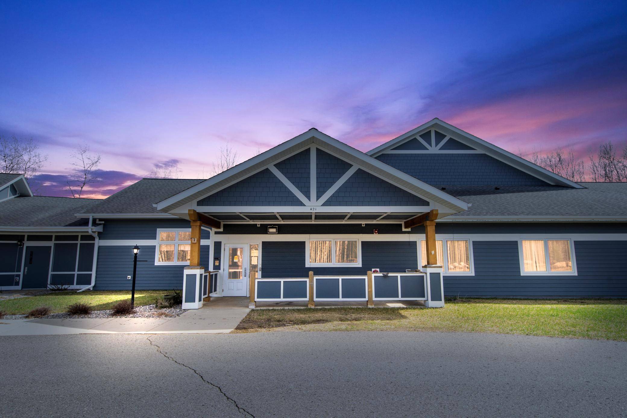421 Kennedy Memorial DR, Hoyt Lakes, MN 55750