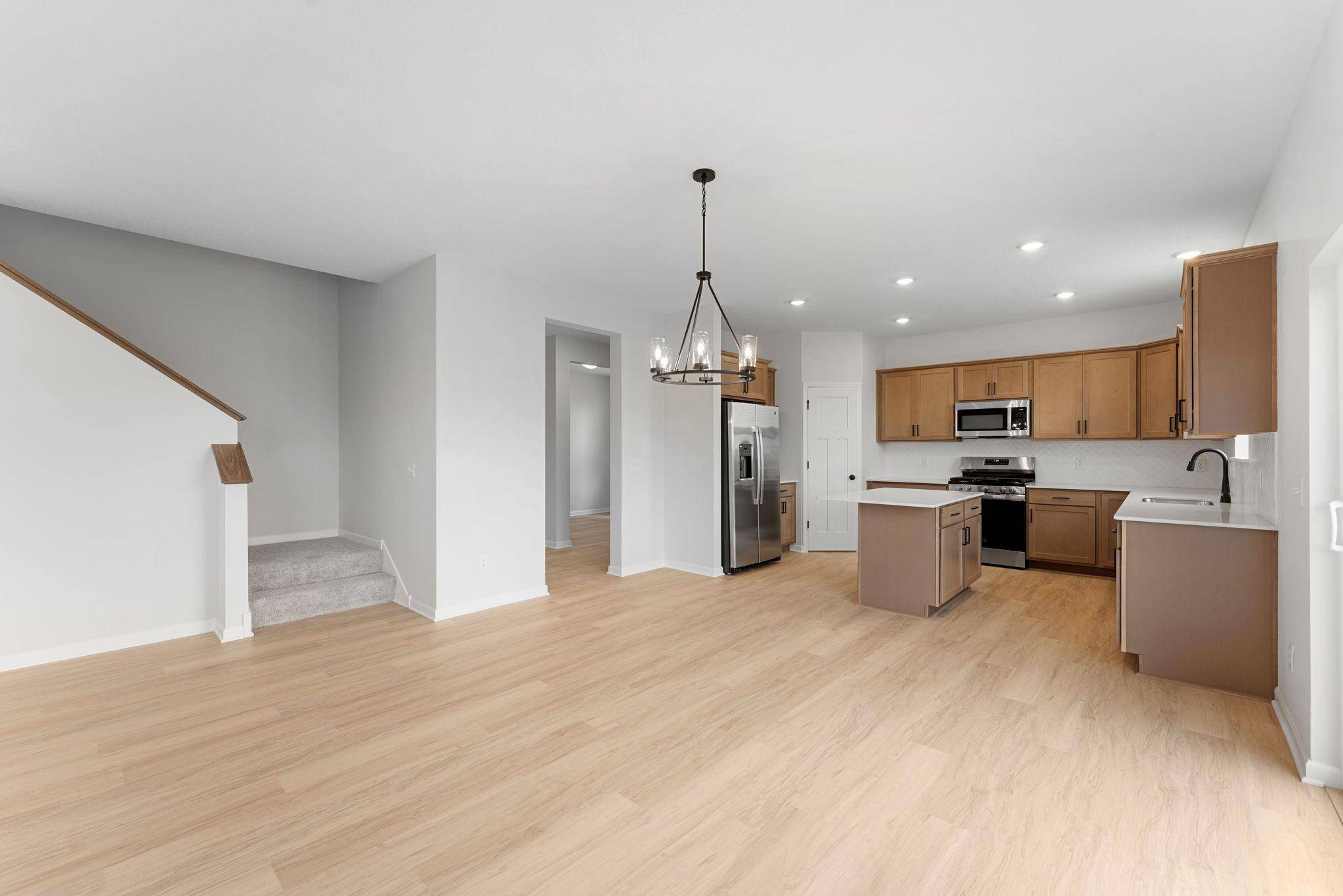 421 James Pkwy, Elko New Market, MN 55054