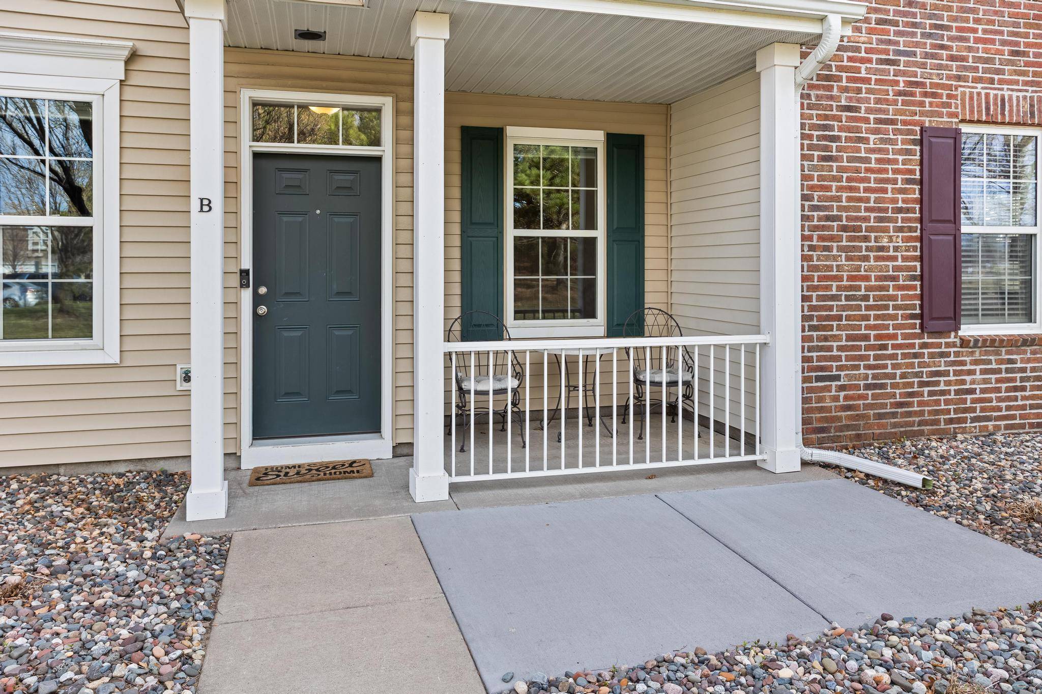 10910 Goodhue ST NE #B, Blaine, MN 55449