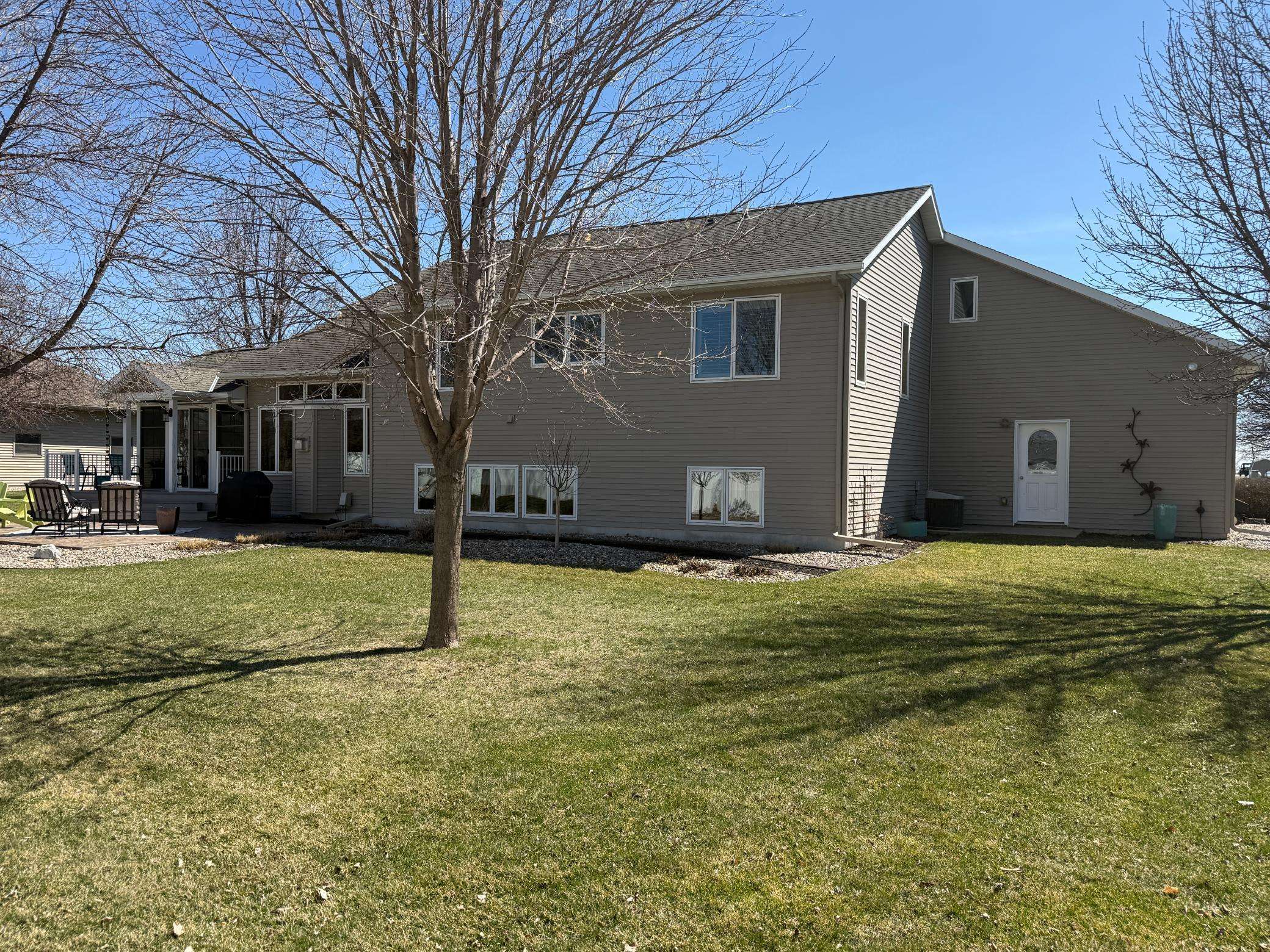 599 Hope ST, Wabasso, MN 56293