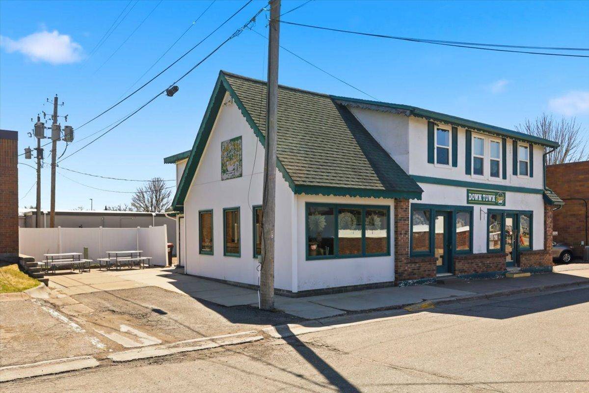 113 Railroad AVE SE, Mora, MN 55051