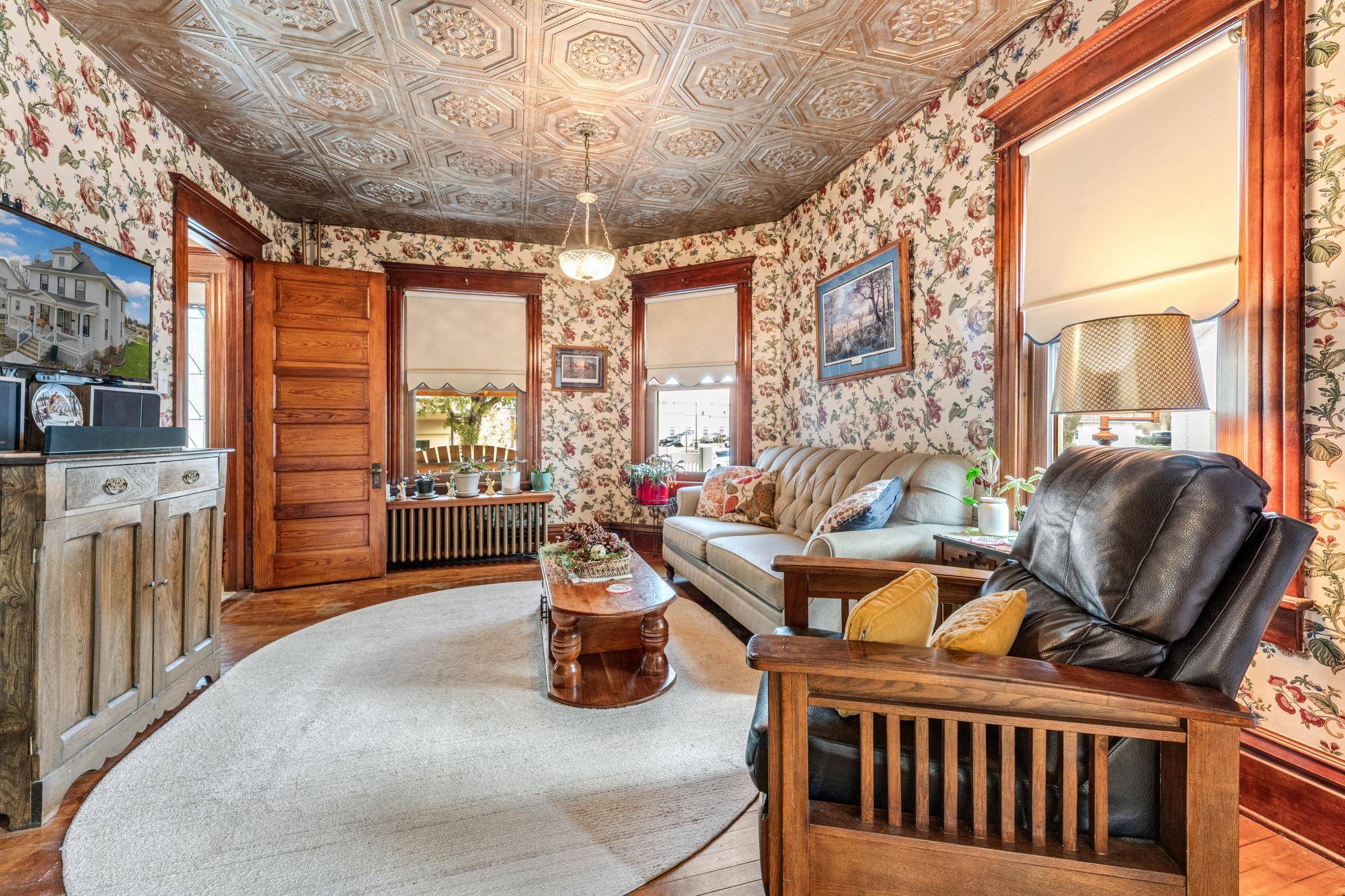 103 South ST W, Caledonia, MN 55921