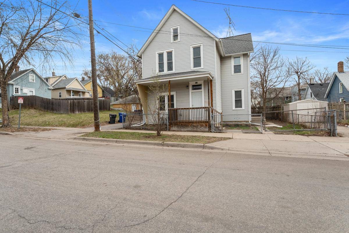 792 Duluth ST, Saint Paul, MN 55106