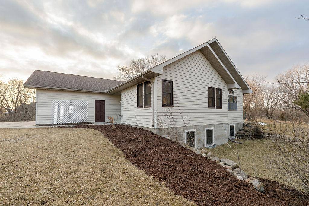 3609 455th ST, Montevideo, MN 56265
