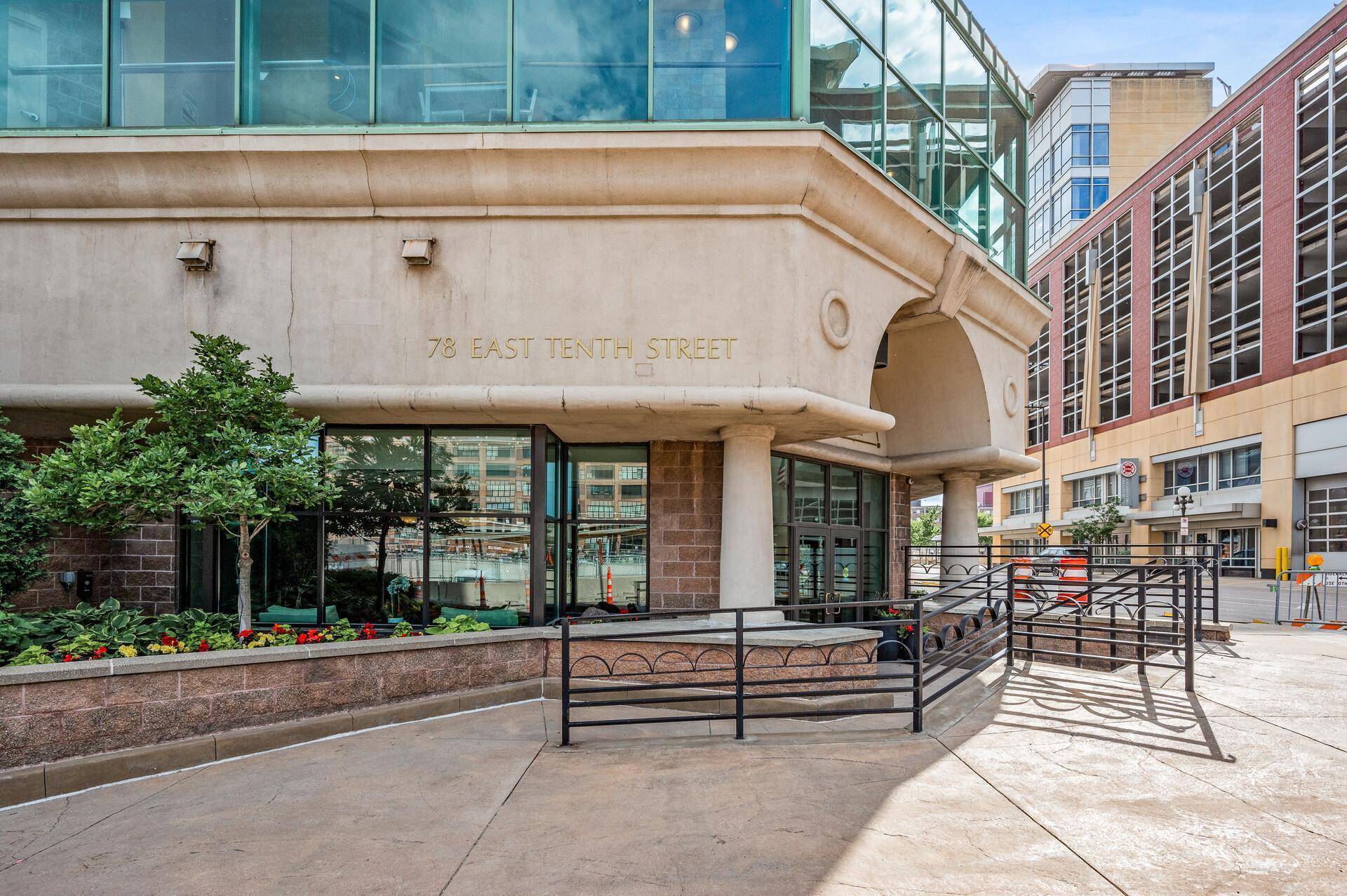 78 10th ST E #2901, Saint Paul, MN 55101
