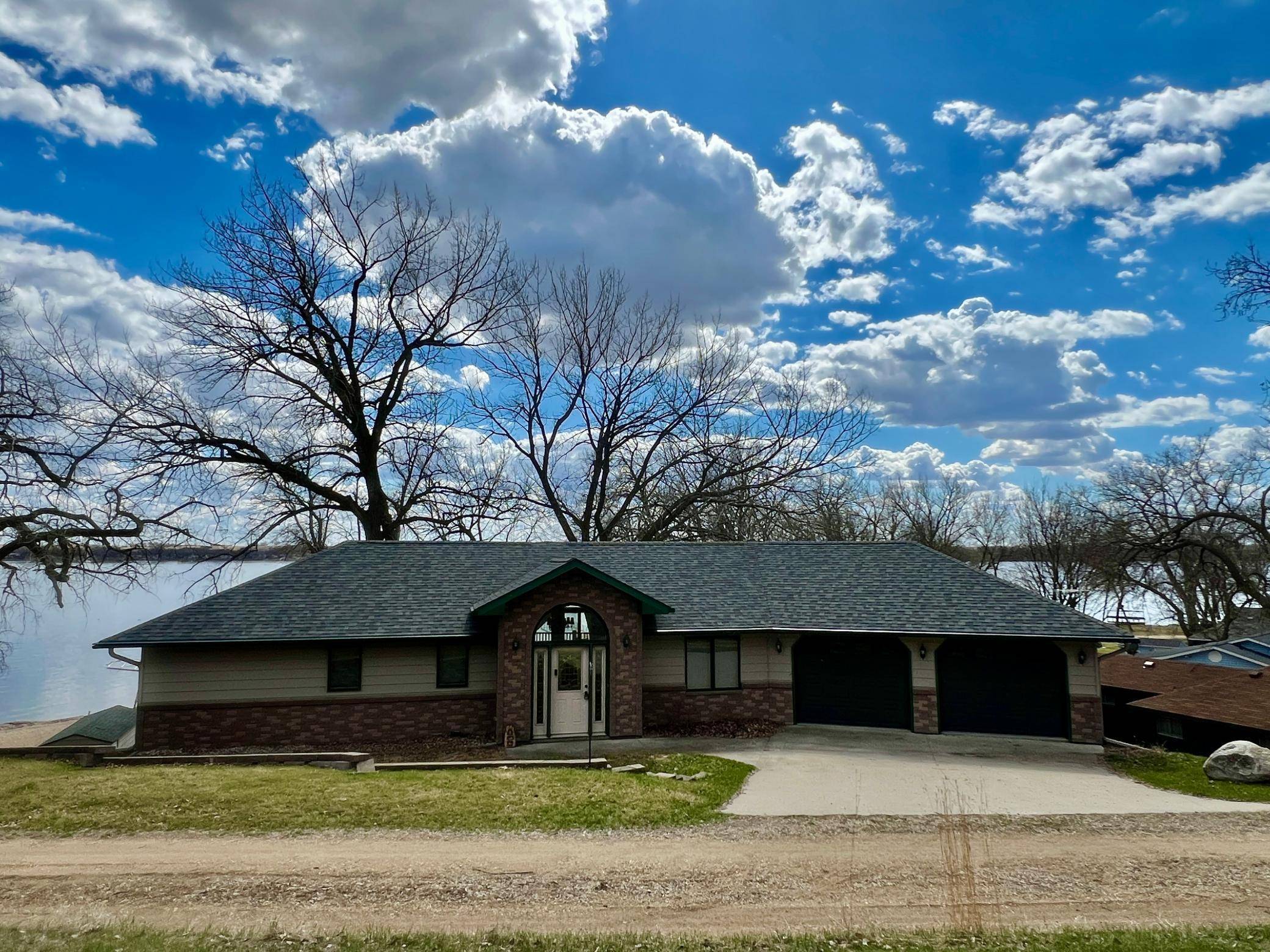 79317 355th ST, Clinton, MN 56225