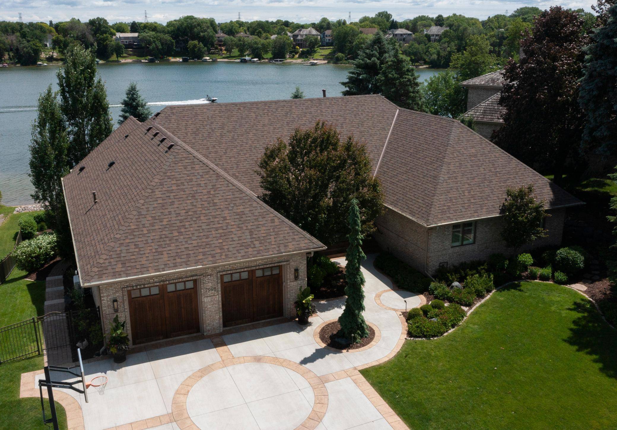 7998 Ithaca LN N, Maple Grove, MN 55311