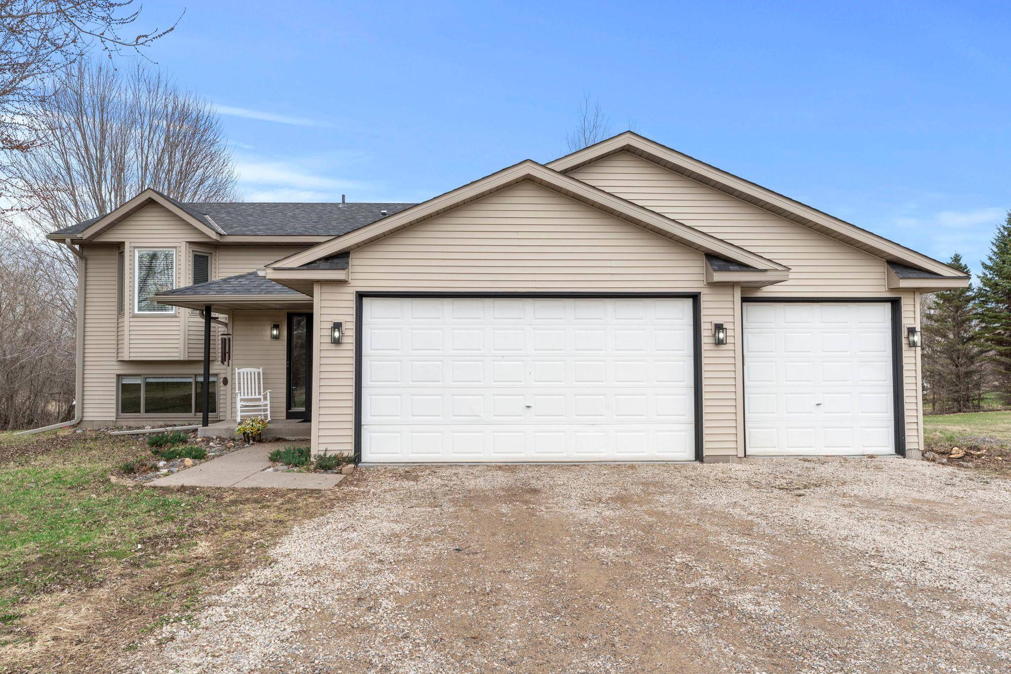 46645 Acacia TRL, Stanchfield, MN 55080