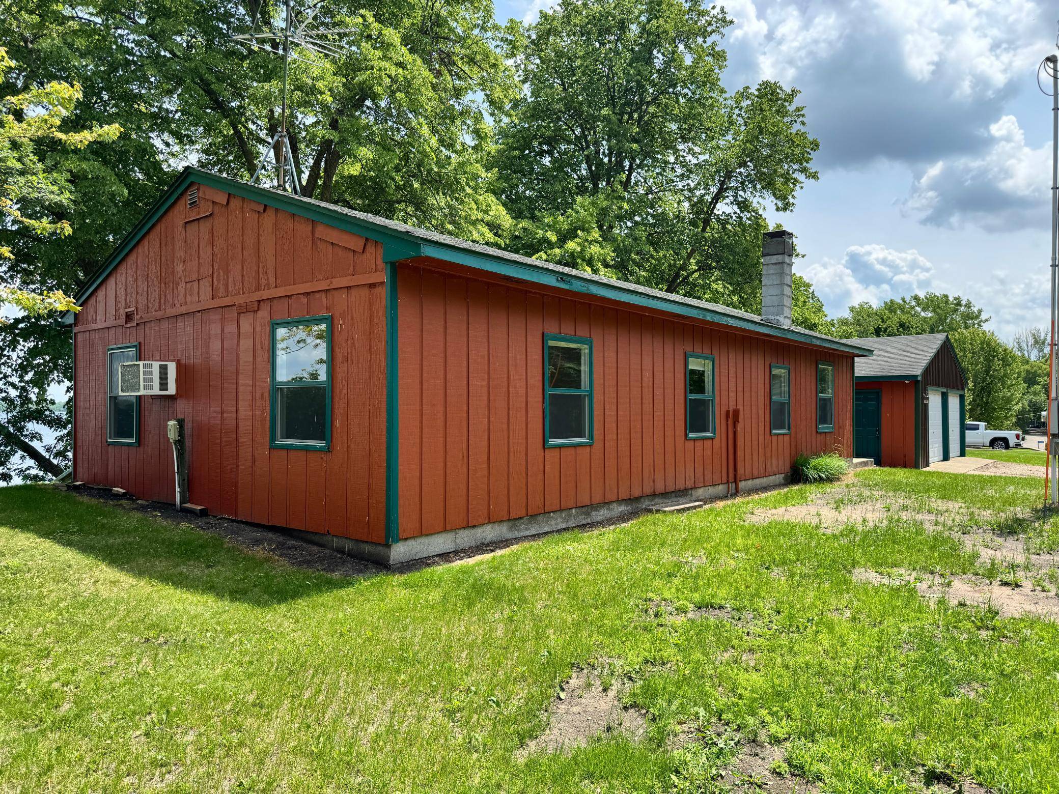 43404 Bills Beach RD, Dent, MN 56528