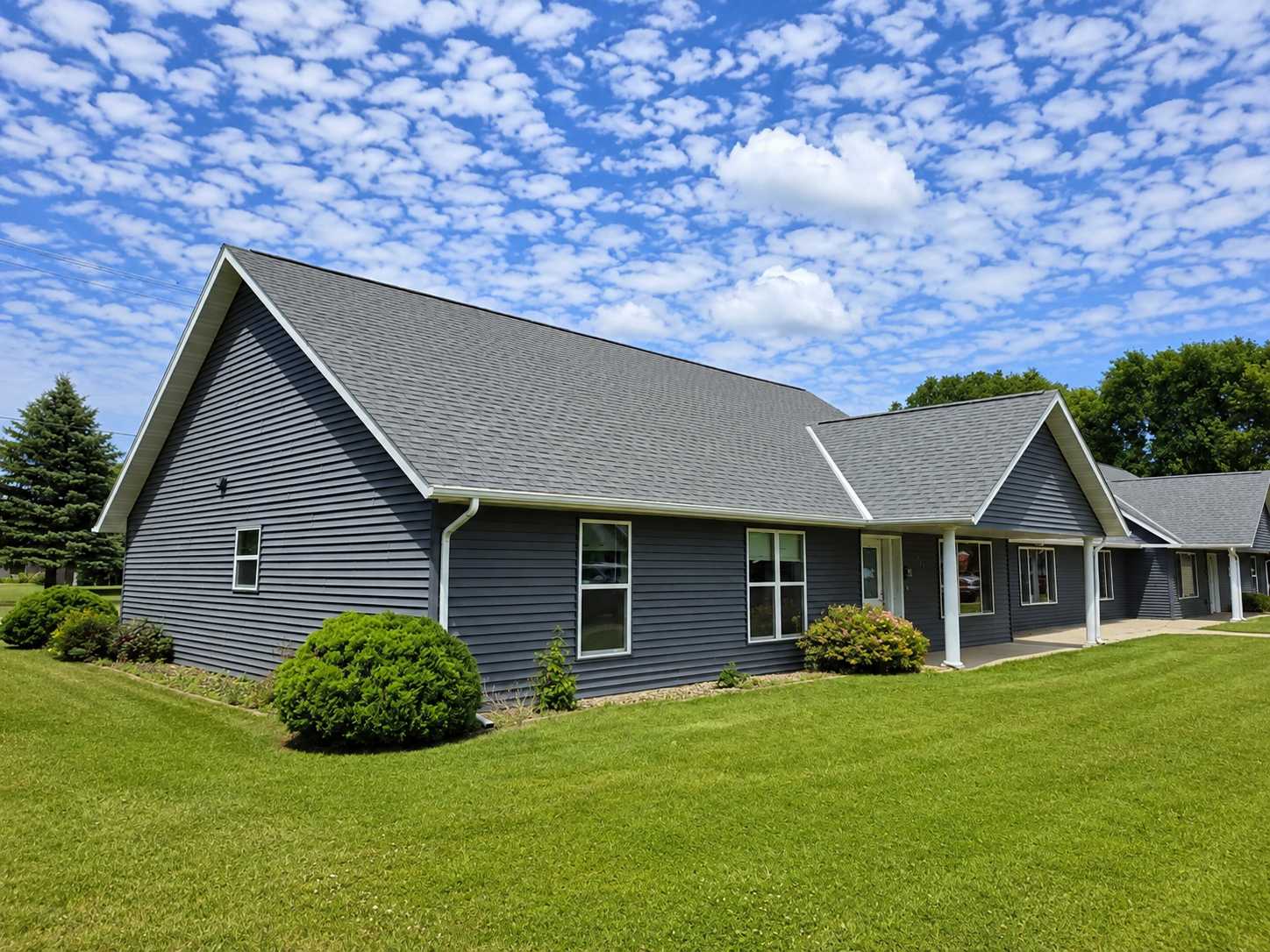 1806 E Lincoln AVE, Montevideo, MN 56265