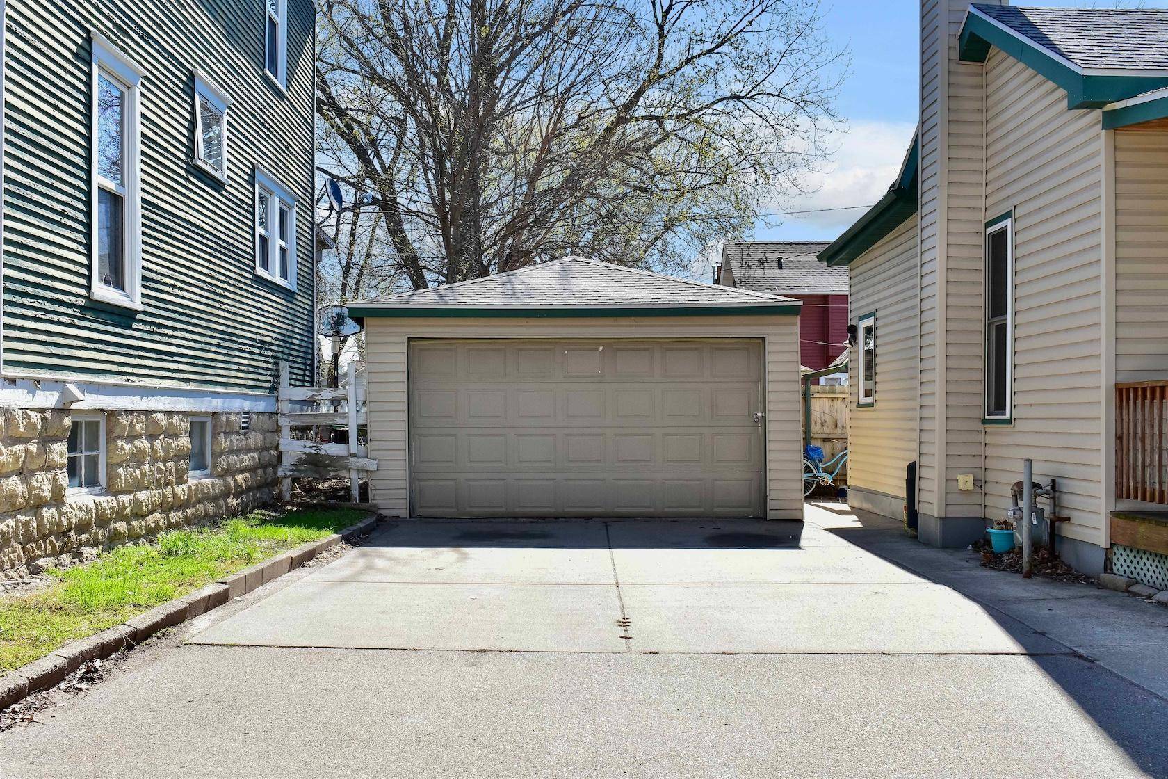 476 Main ST, Winona, MN 55987