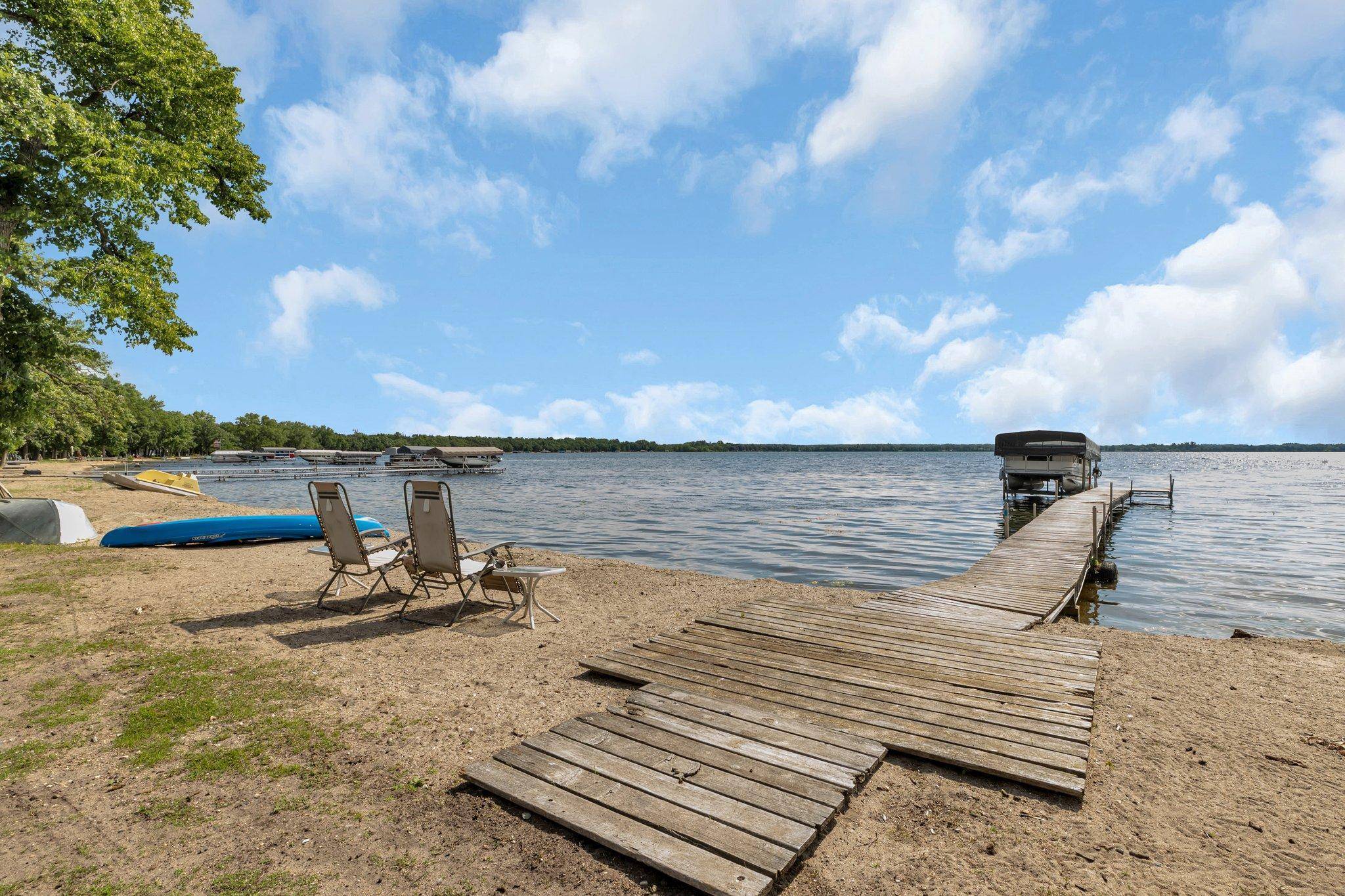 46376 Jungle Shore TRL, Perham, MN 56573
