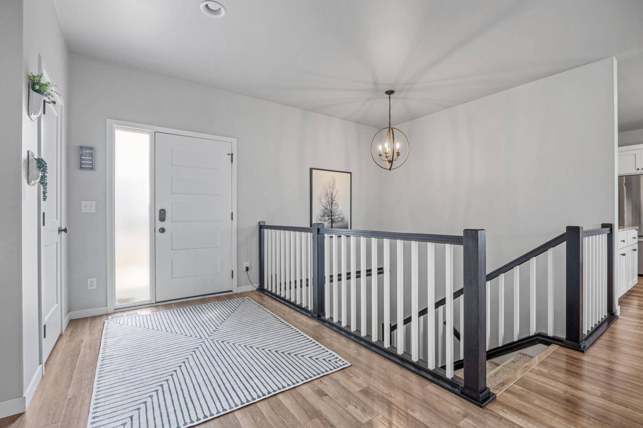 3037 Prairie Farms CIR S, Fargo, ND 58104