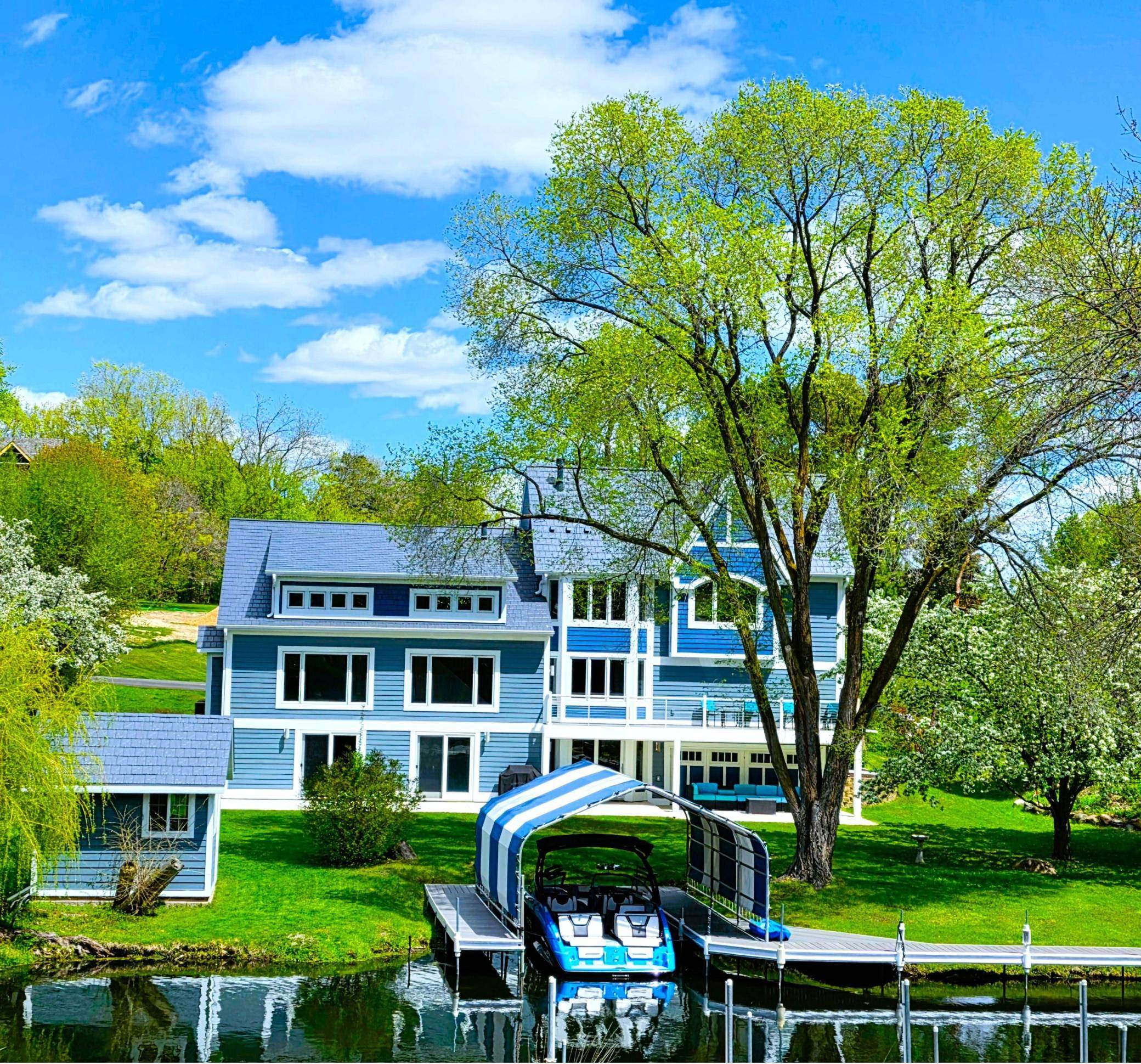 3280 Williams LN, Minnetrista, MN 55364